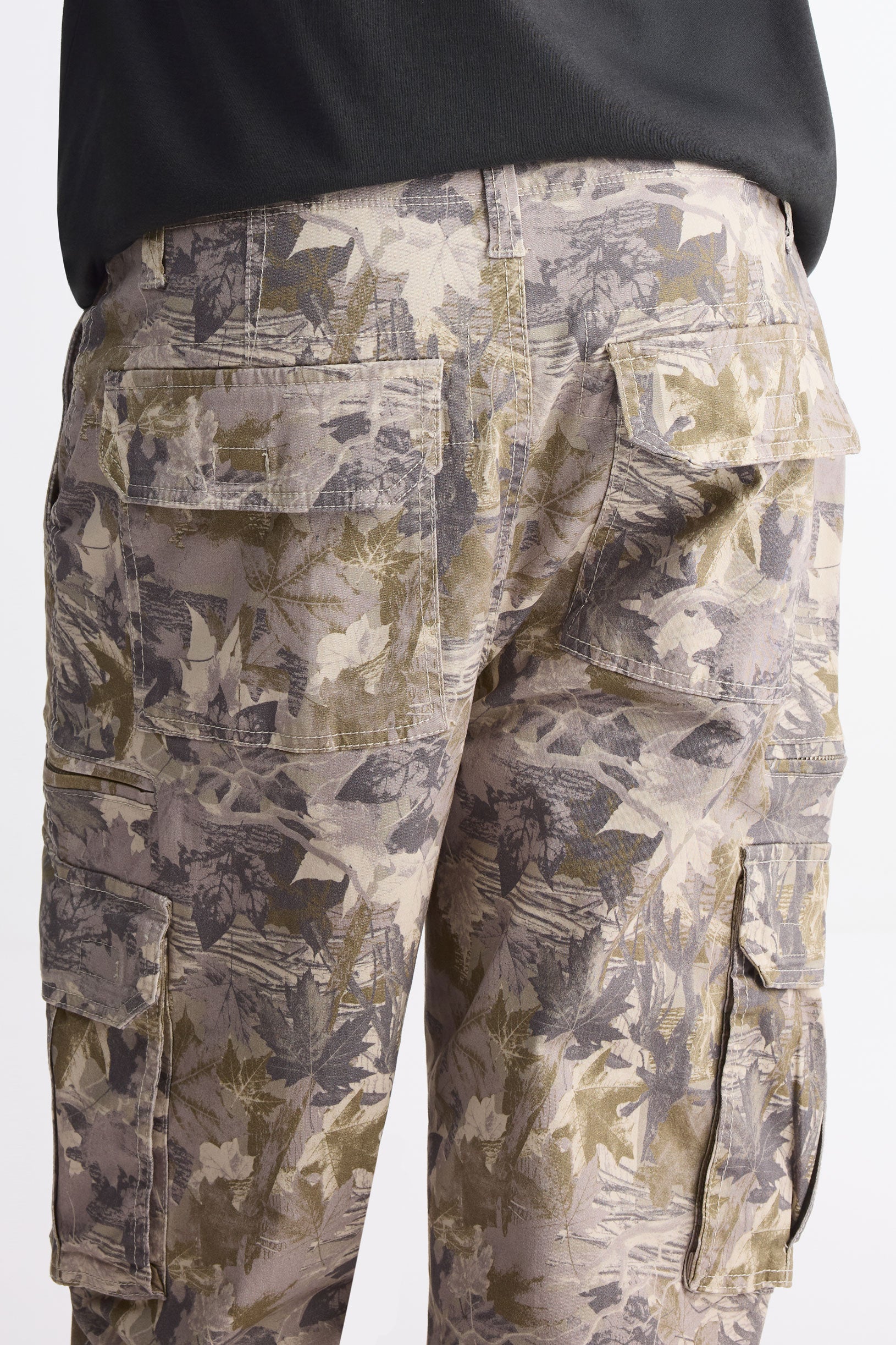 Pantalon cargo coupe ample en twill - Homme && KAKI/MULTI