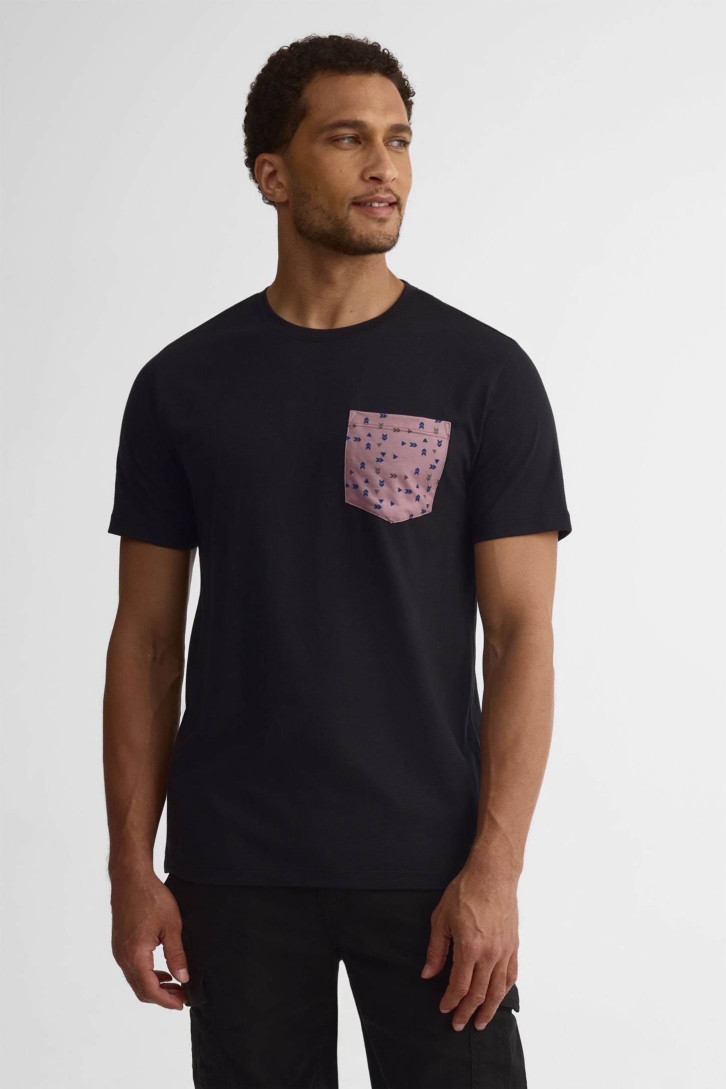 T-shirt col rond avec poche, 2/30$ - Homme && NOIR