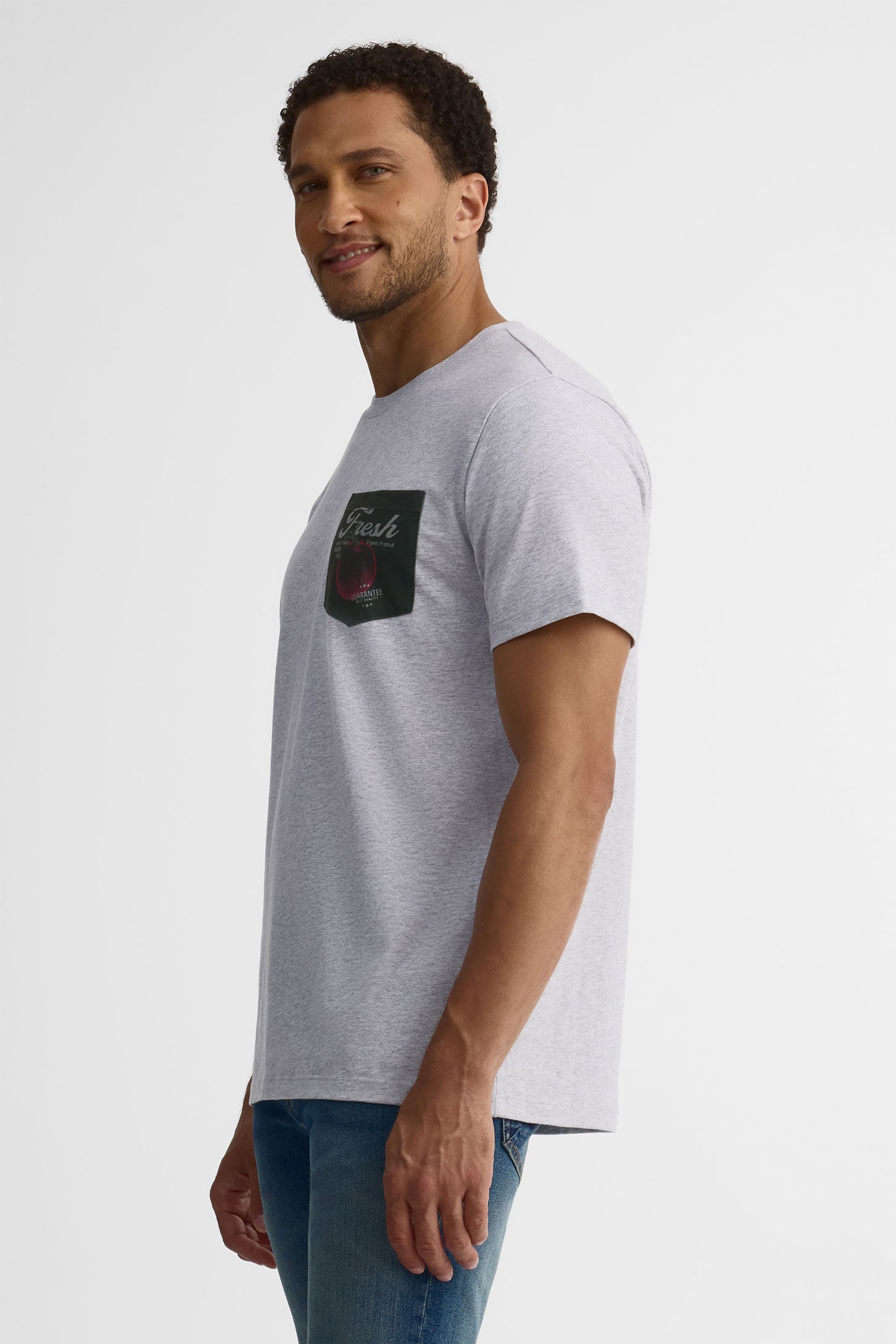 T-shirt col rond avec poche, 2/30$ - Homme && GRIS MIXTE