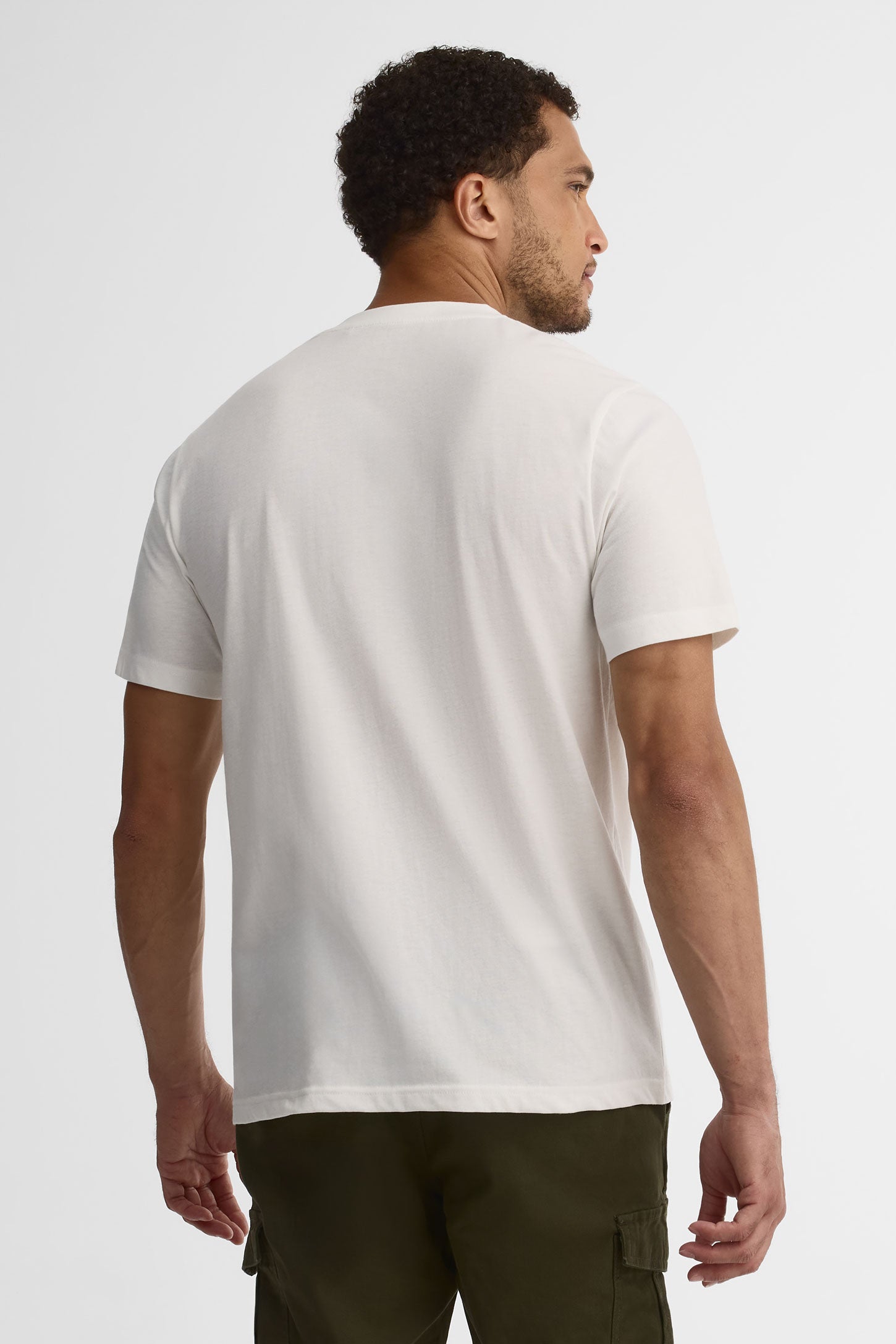 T-shirt col rond à poche, 2/30$ - Homme && BLANC