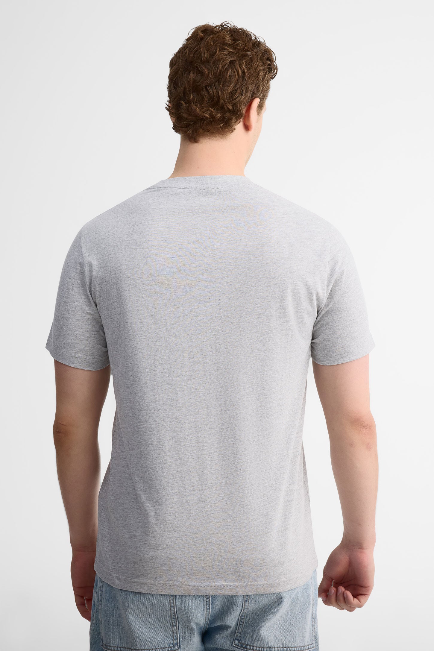 T-shirt col rond à poche, 2/30$ - Homme && GRIS MIXTE