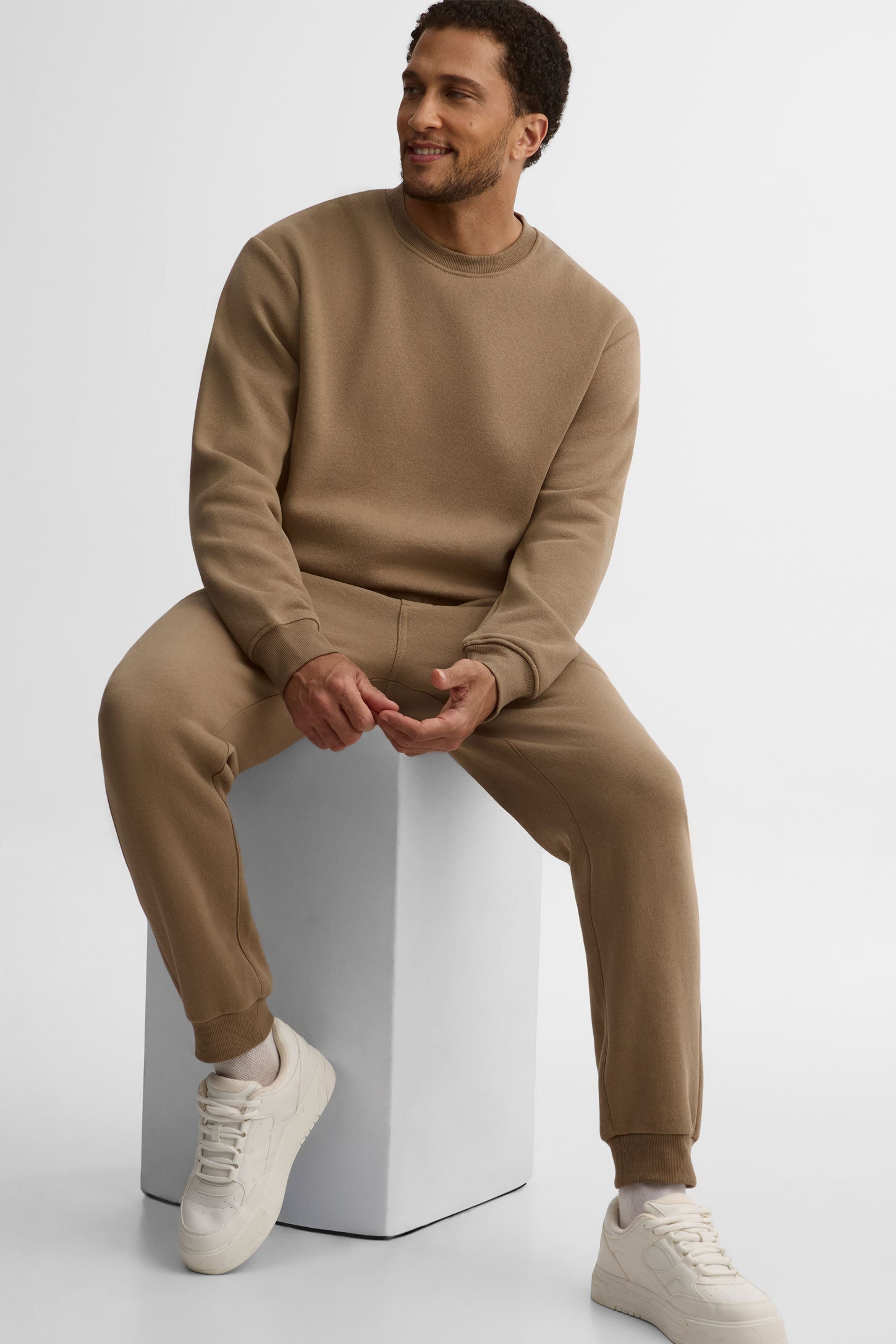 Chandail col rond coton ouaté - Homme && TAUPE