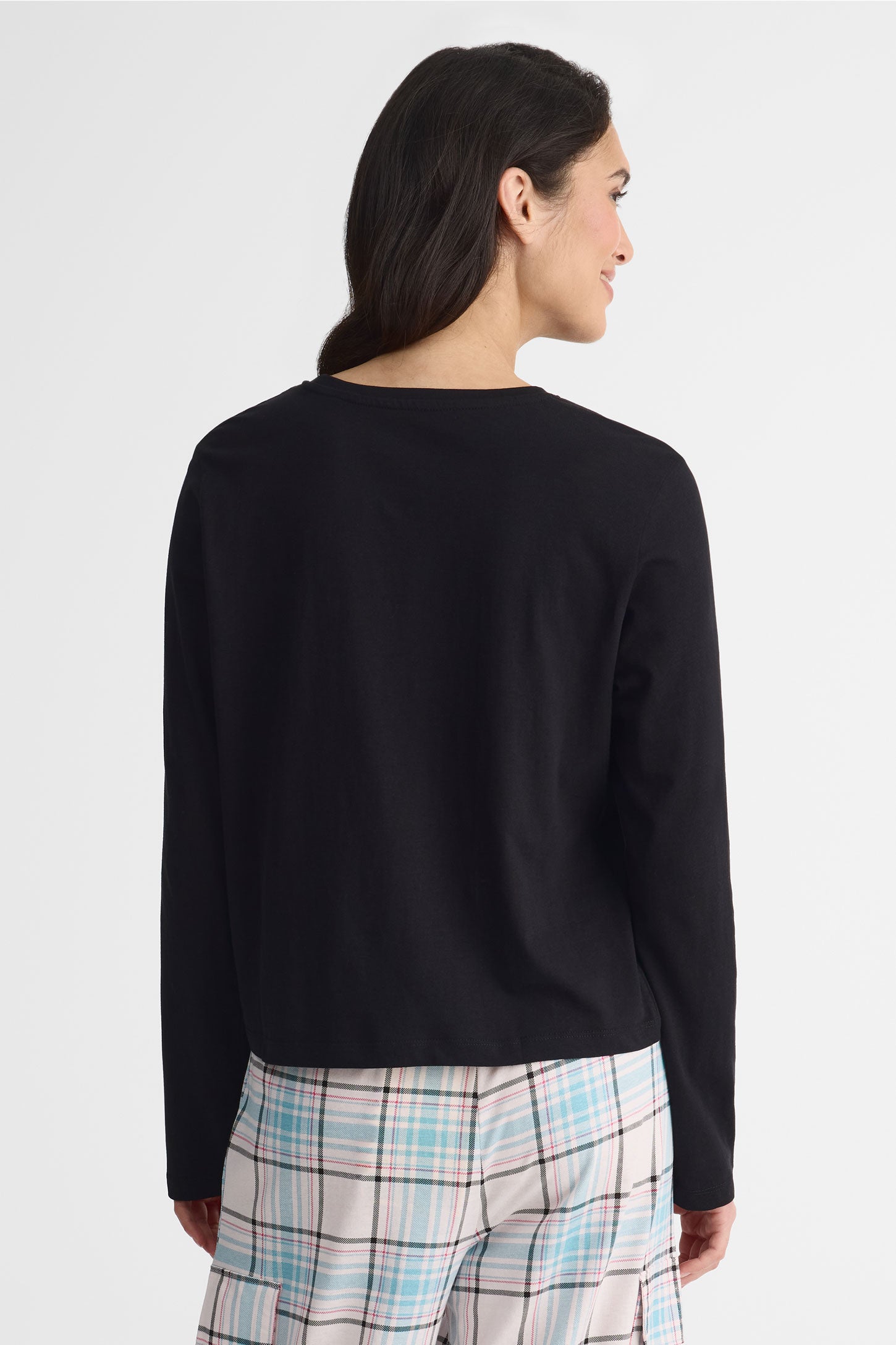 Chandail manches longues col rond graphique – Femme && NOIR