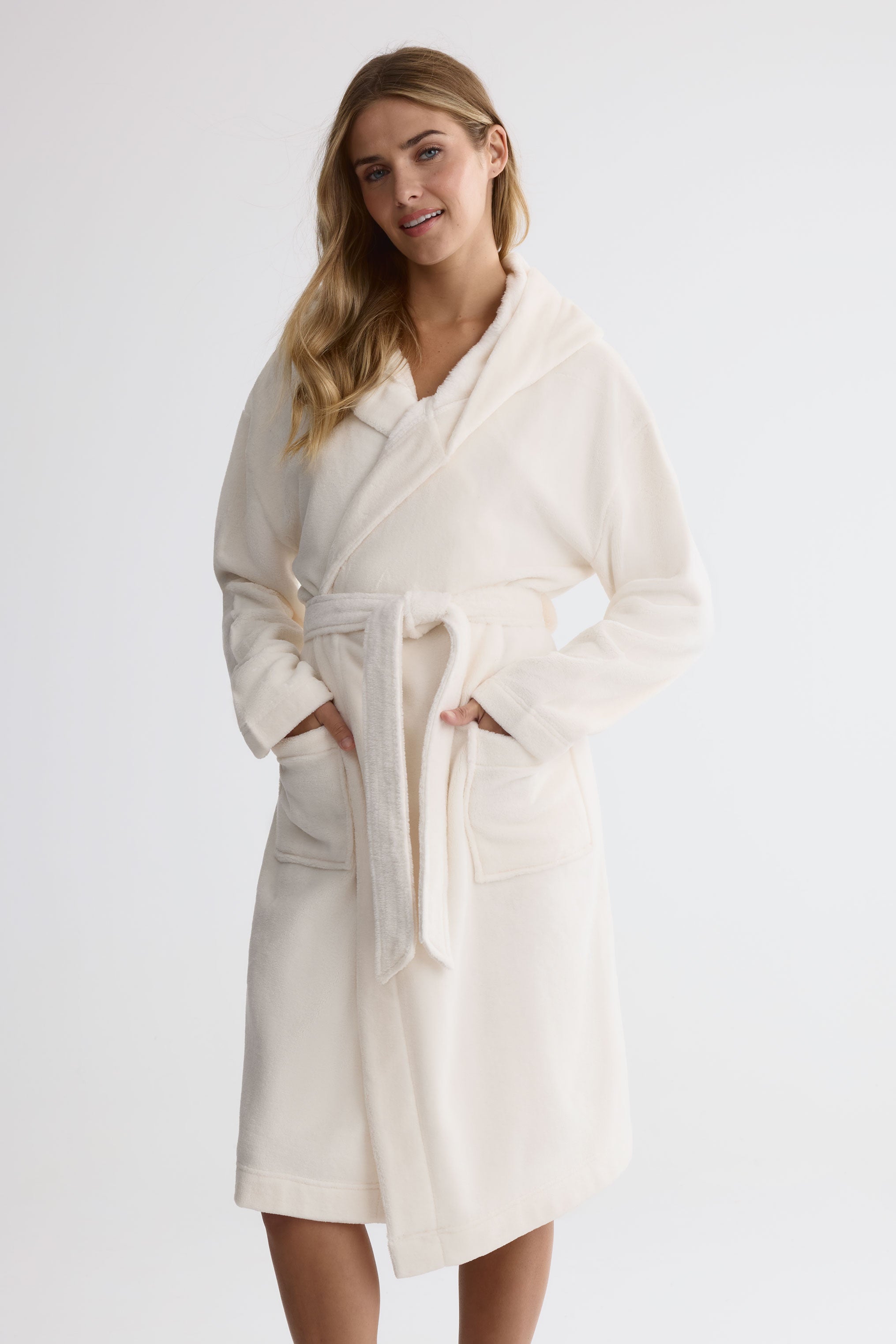 Robe de chambre à capuchon – Femme && BLANC CASSÉ
