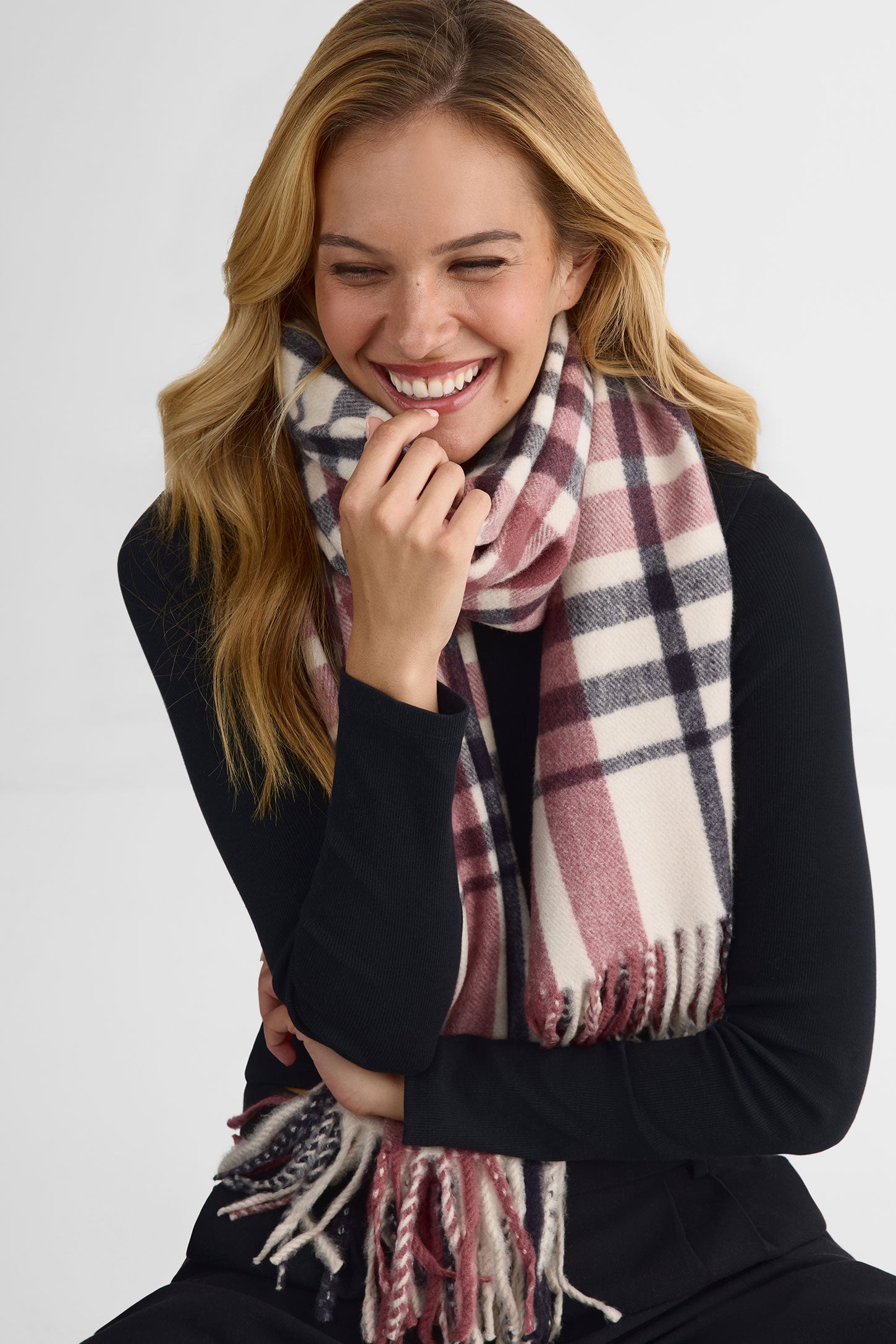 Foulard en tricot à motif carreaux – Femme && ROSE MULTI