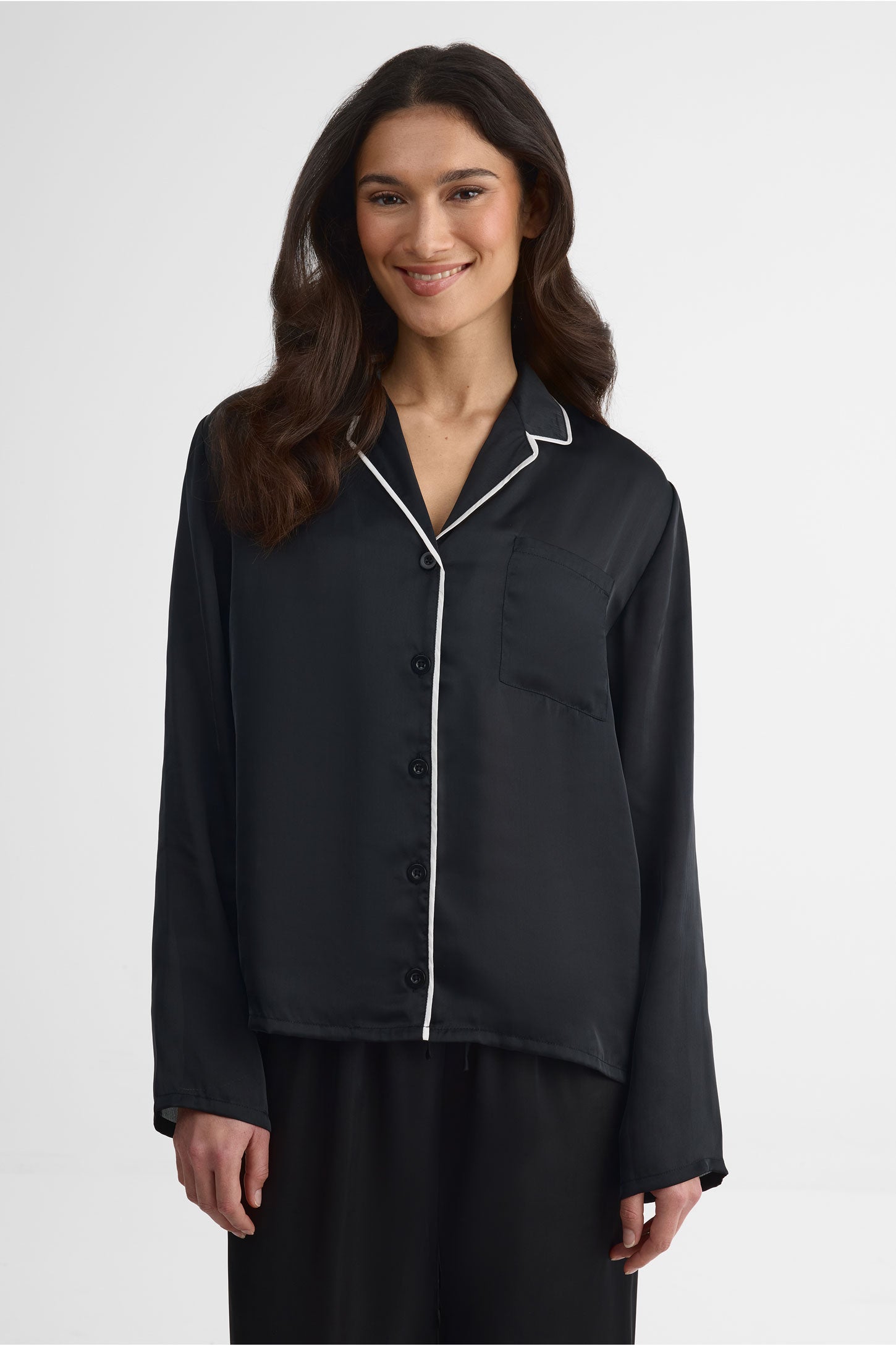 Ensemble pyjama en satin, col chemisier - Femme && NOIR