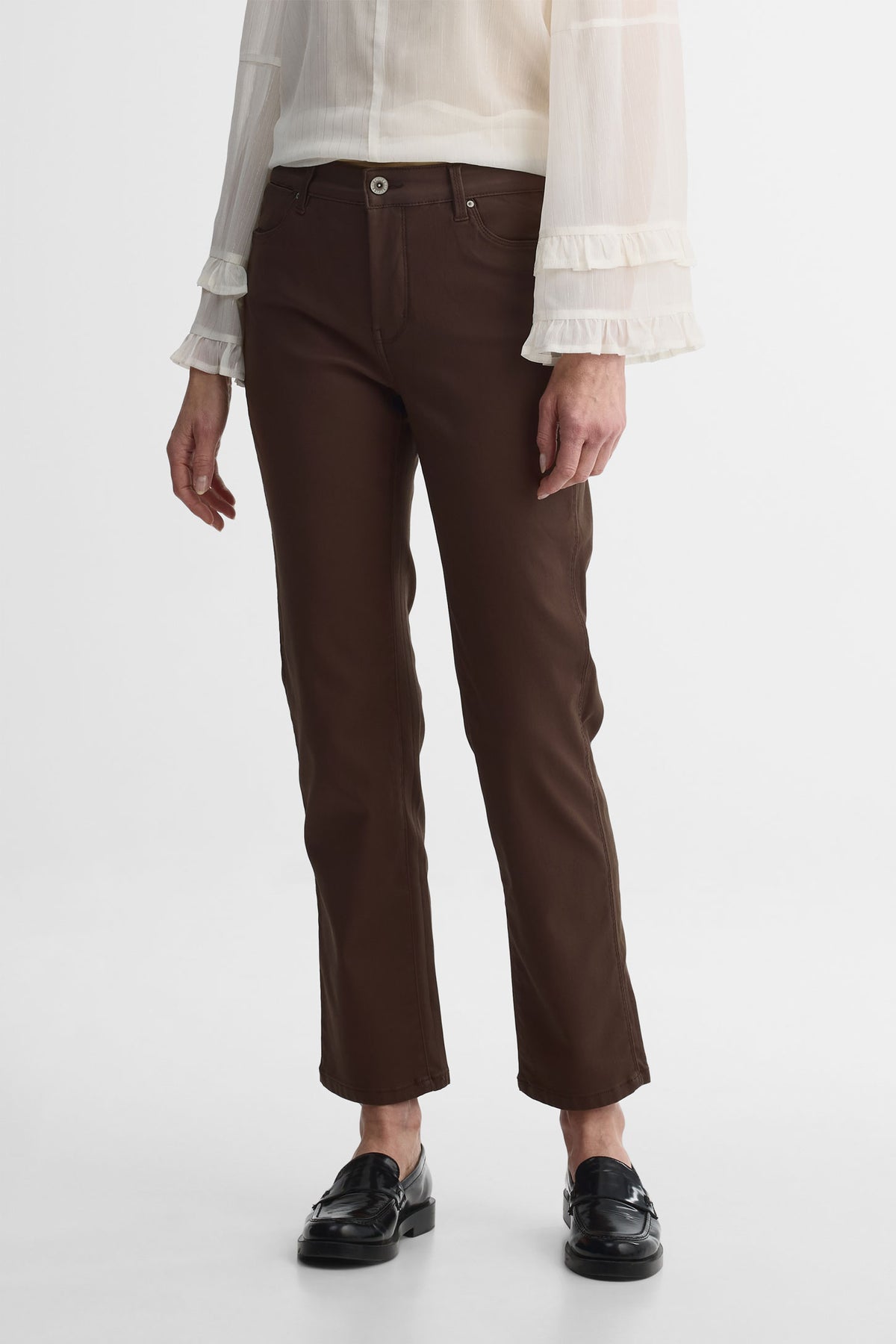 Jeans taille moyenne en denim enduit – Femme && BRUN