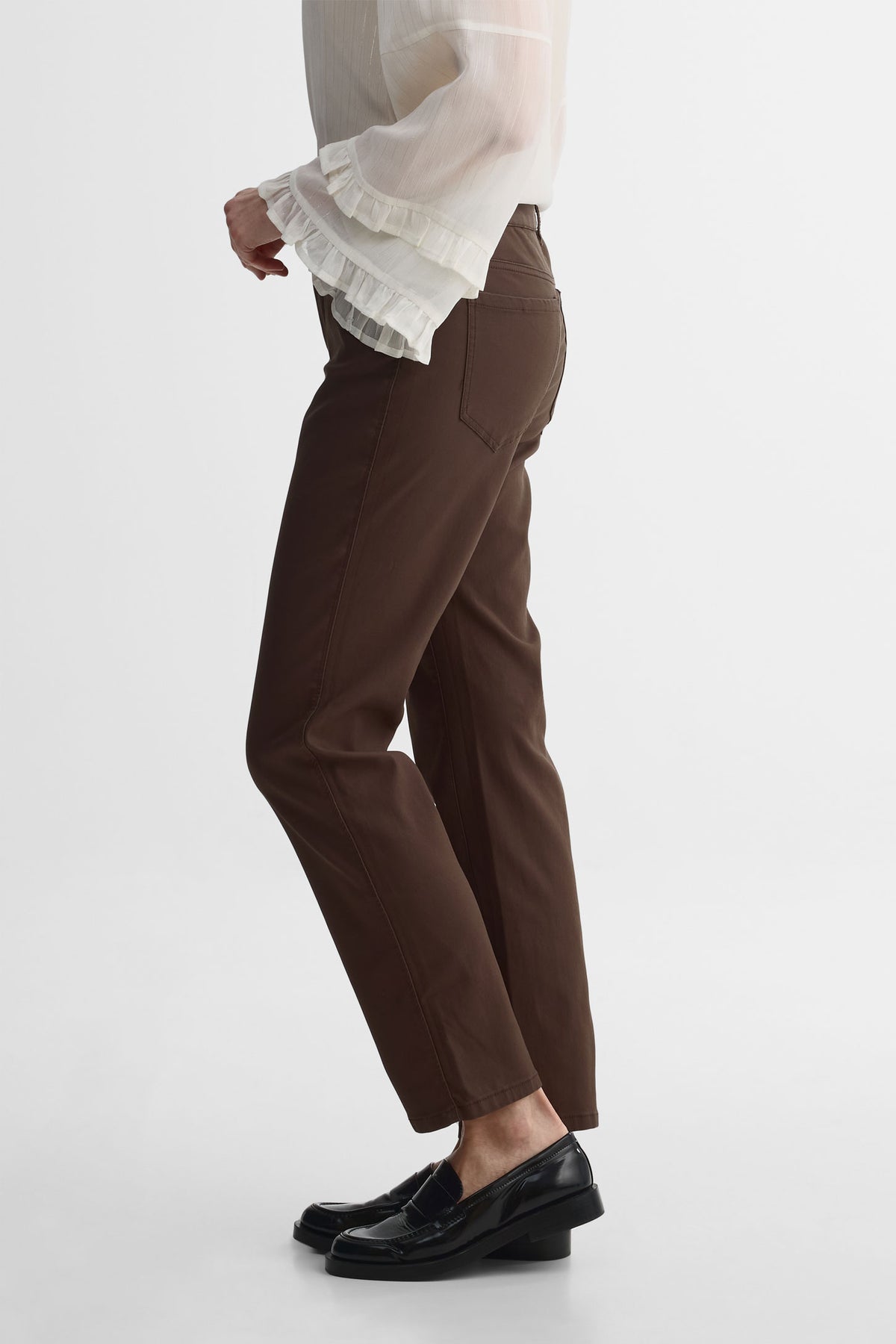 Jeans taille moyenne en denim enduit – Femme && BRUN