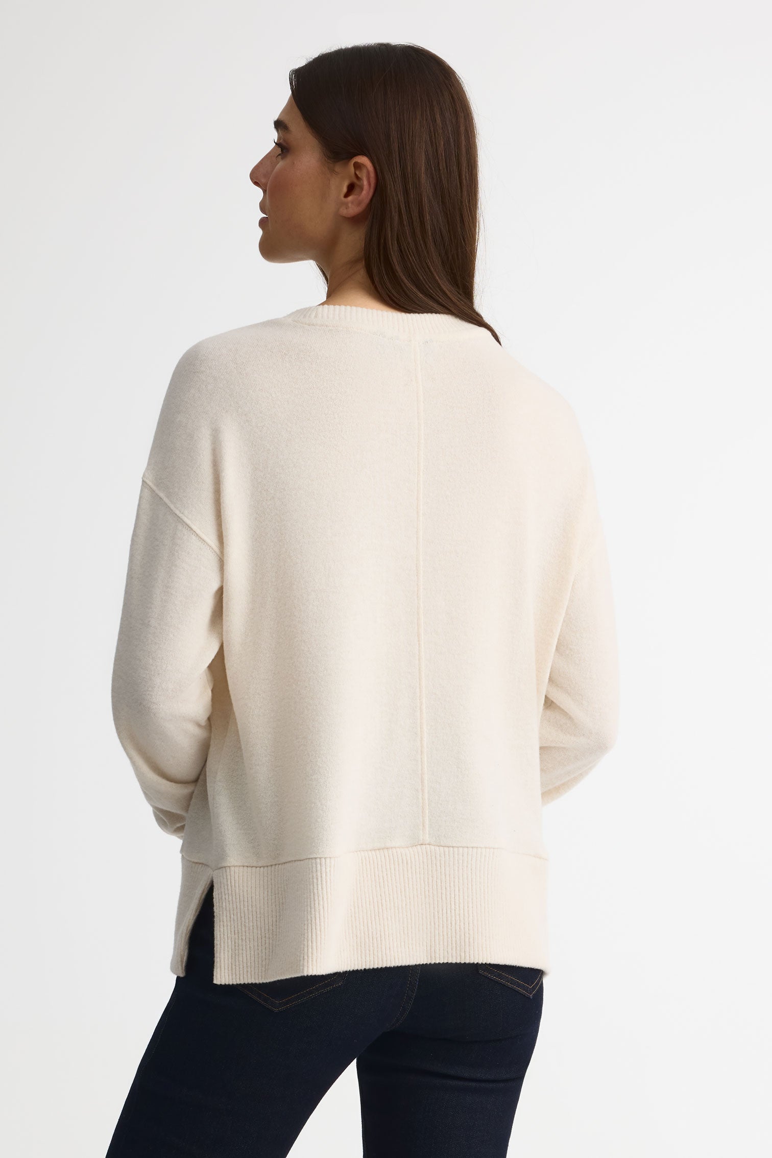 Chandail tricot col rond manches longues – Femme && BLANC CASSÉ