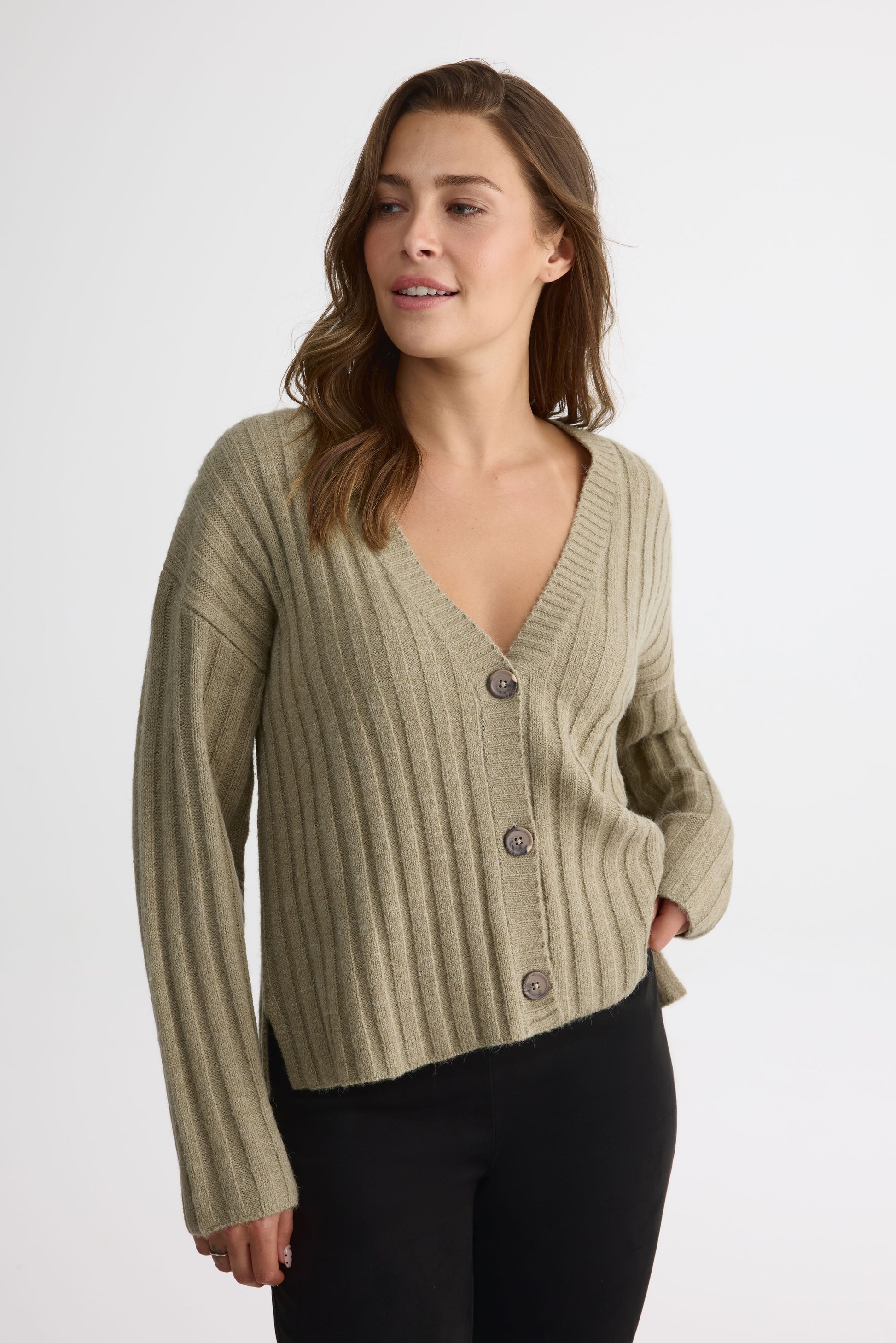 Cardigan cropped col V à manches longues – Femme && VERT MIXTE