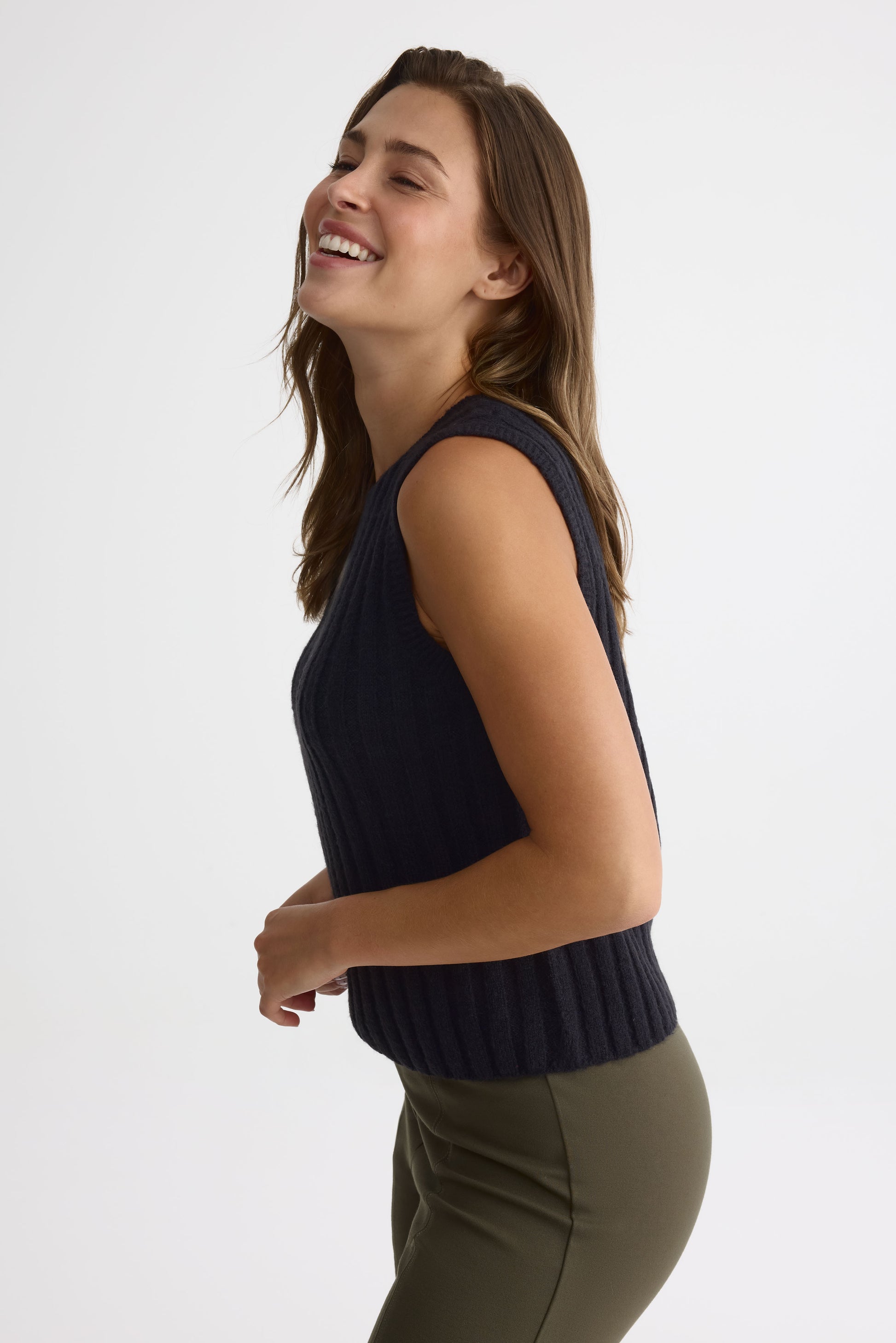 Camisole cropped en tricot – Femme && NOIR
