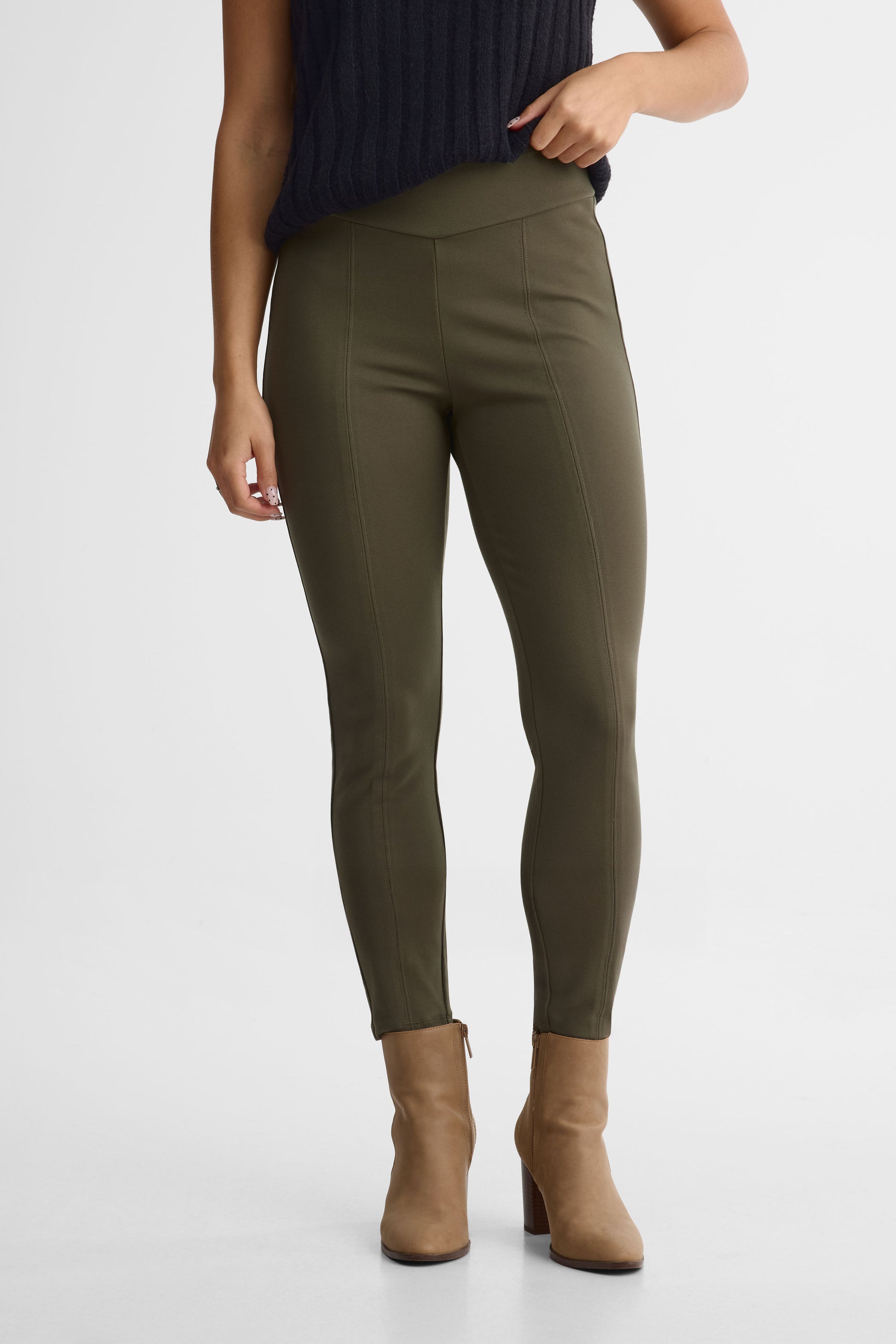 Pantalon Pull On jambe étroite – Femme && KAKI