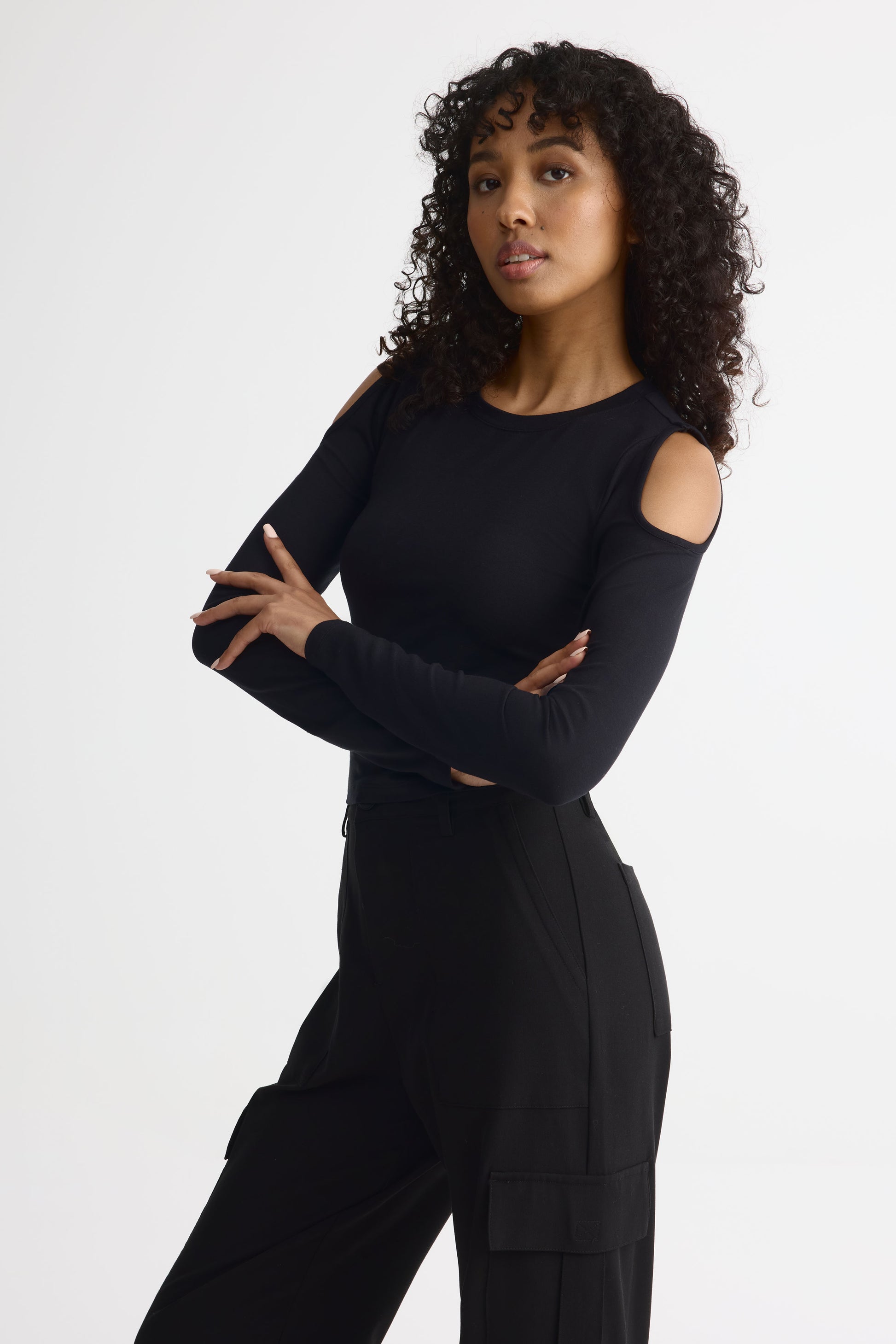 Chandail M/longues col rond – Jeune femme && NOIR