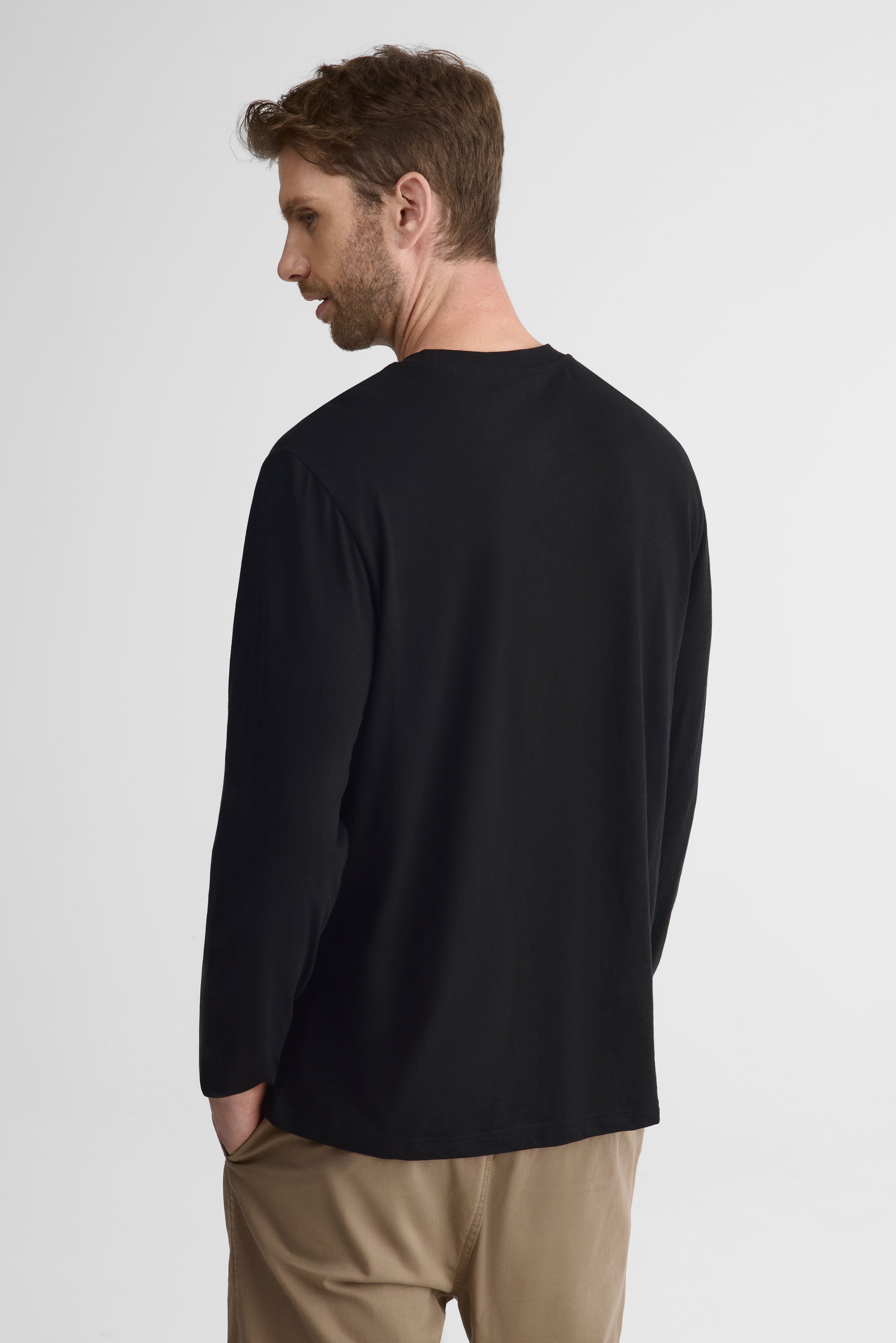 Chandail léger à manches longues – Homme && NOIR
