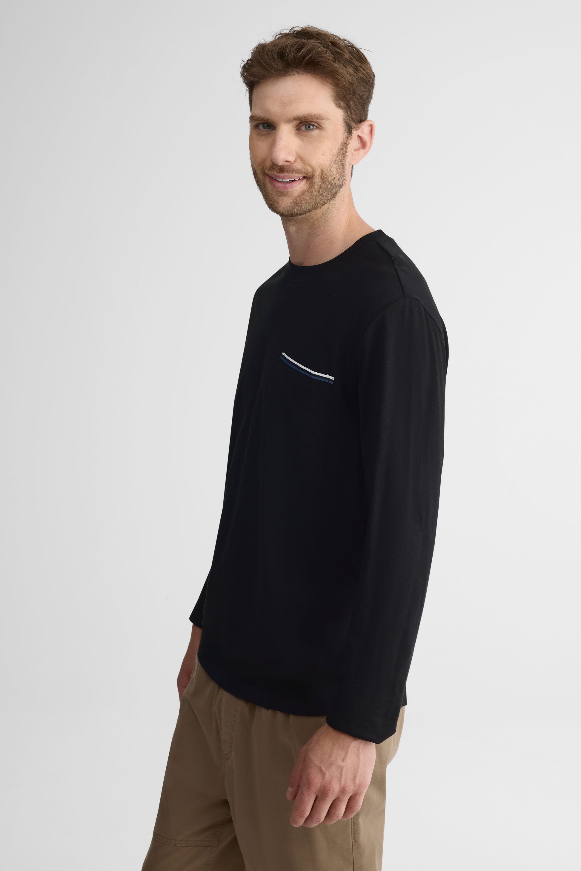 Chandail léger à manches longues – Homme && NOIR