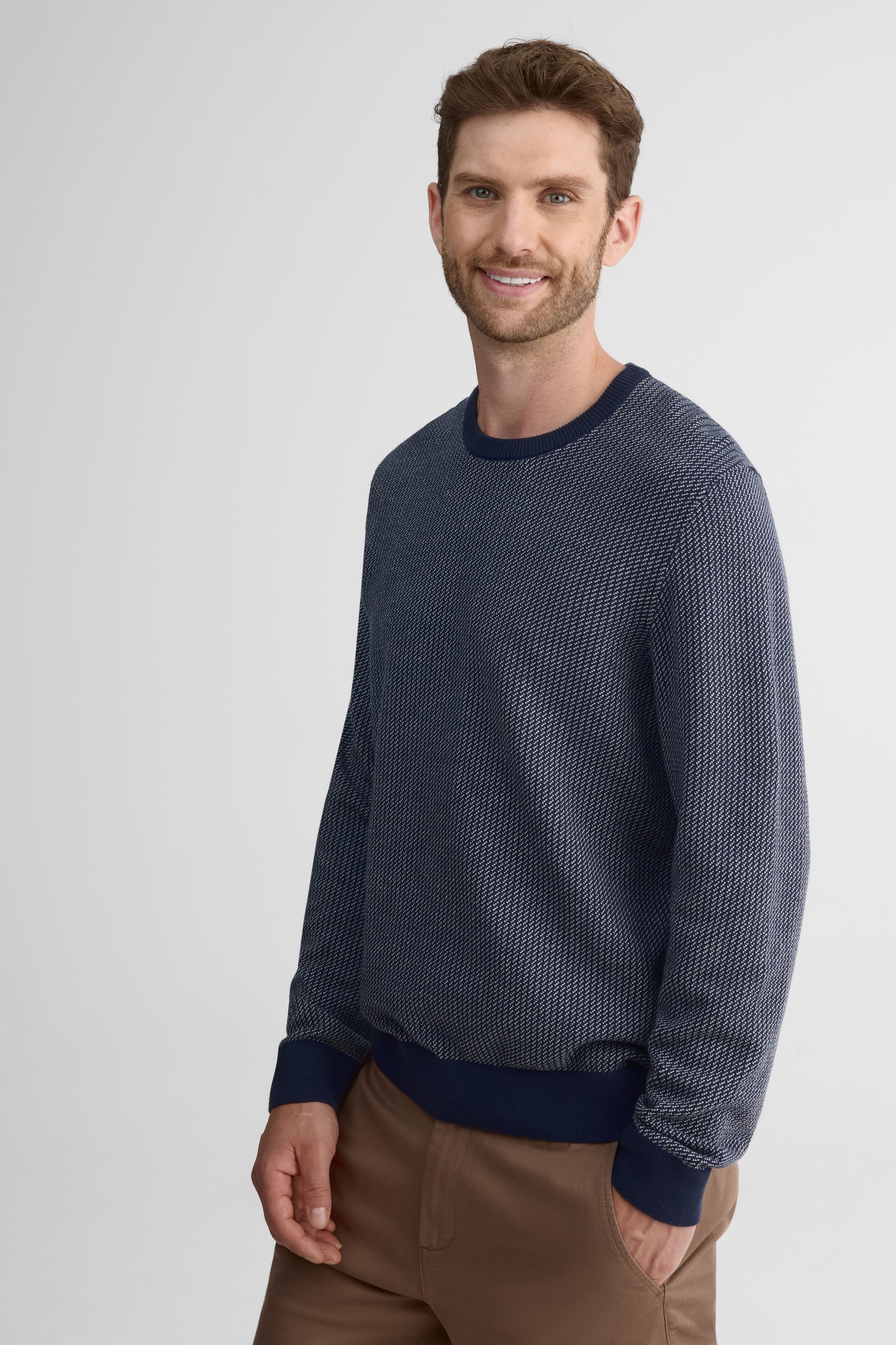 Chandail tricot col rond manches longues – Homme && MARIN