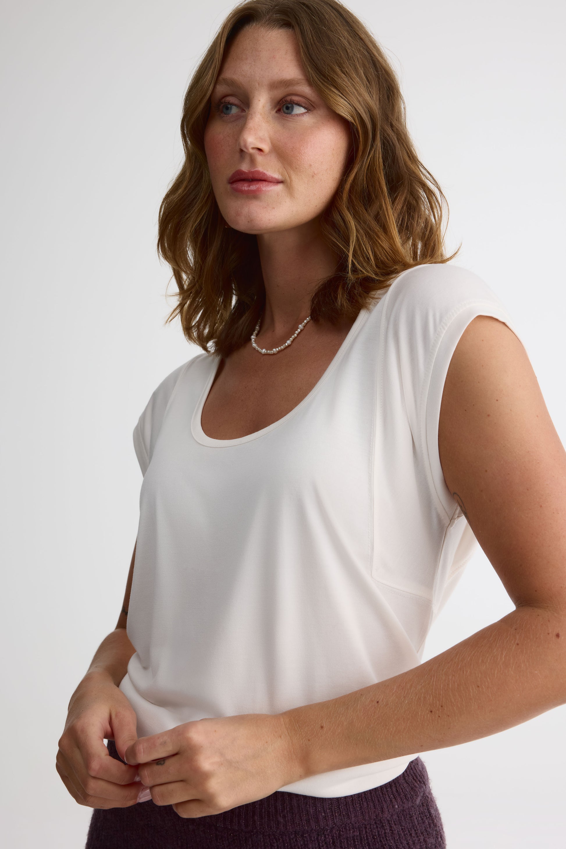Chandail M/courtes Dolman col rond – Femme && BLANC CASSÉ