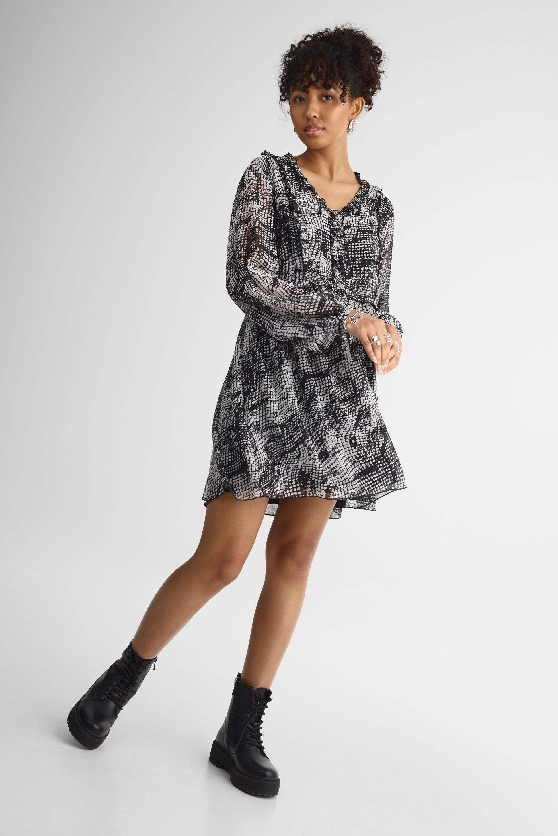 Robe longue à manches bouffantes – Femme && GRIS MULTI
