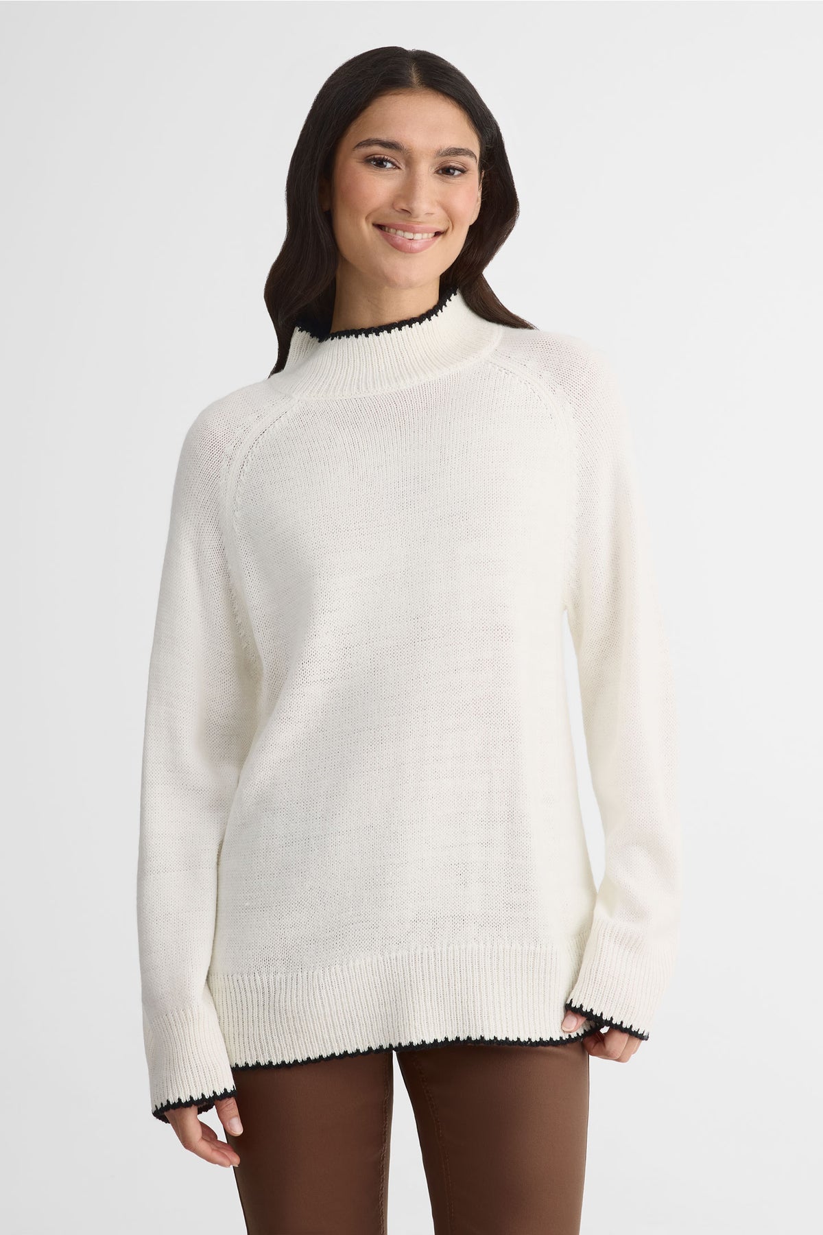 Chandail tricot à manches raglan – Femme && BLANC CASSÉ