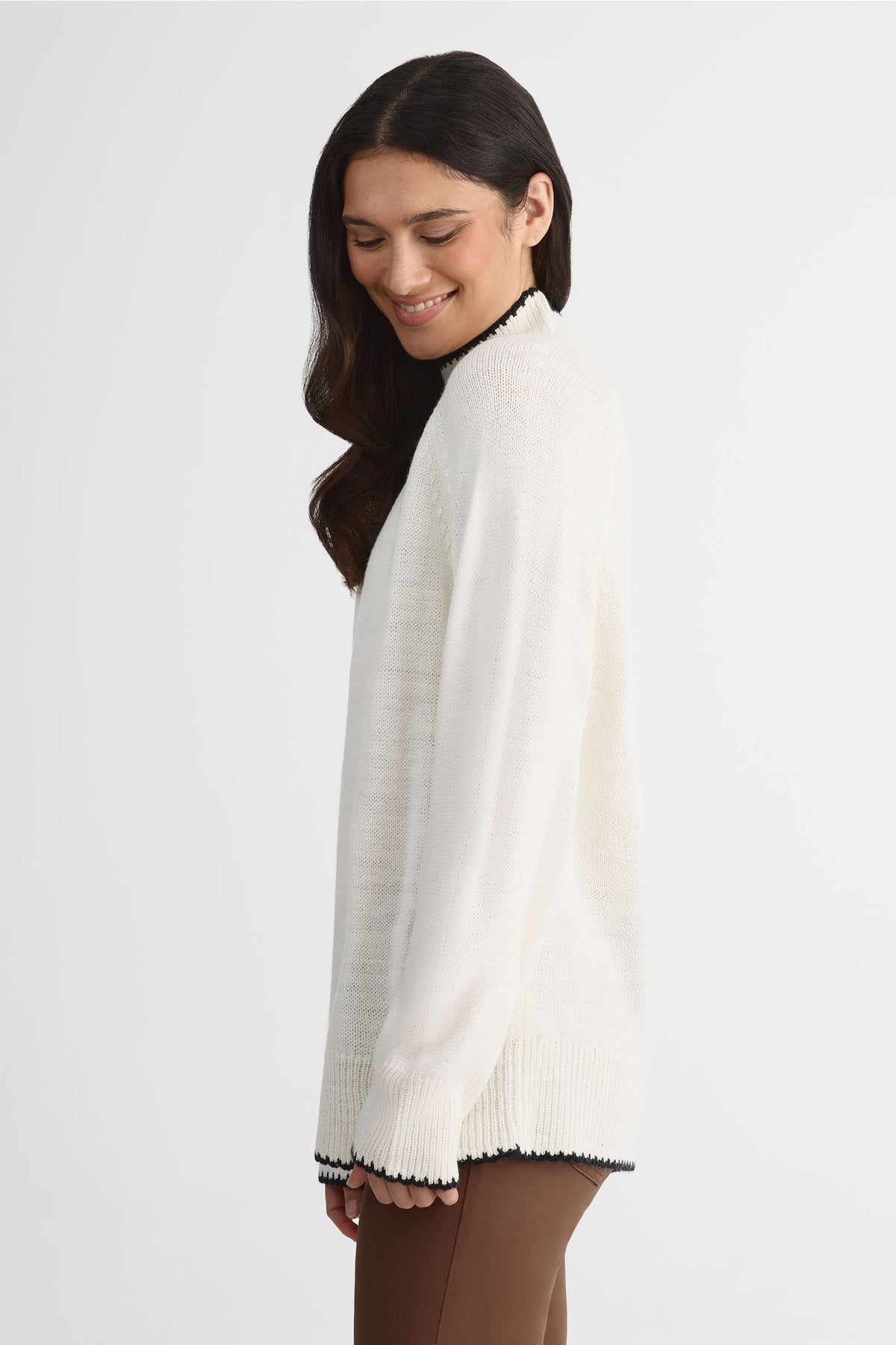 Chandail tricot à manches raglan – Femme && BLANC CASSÉ