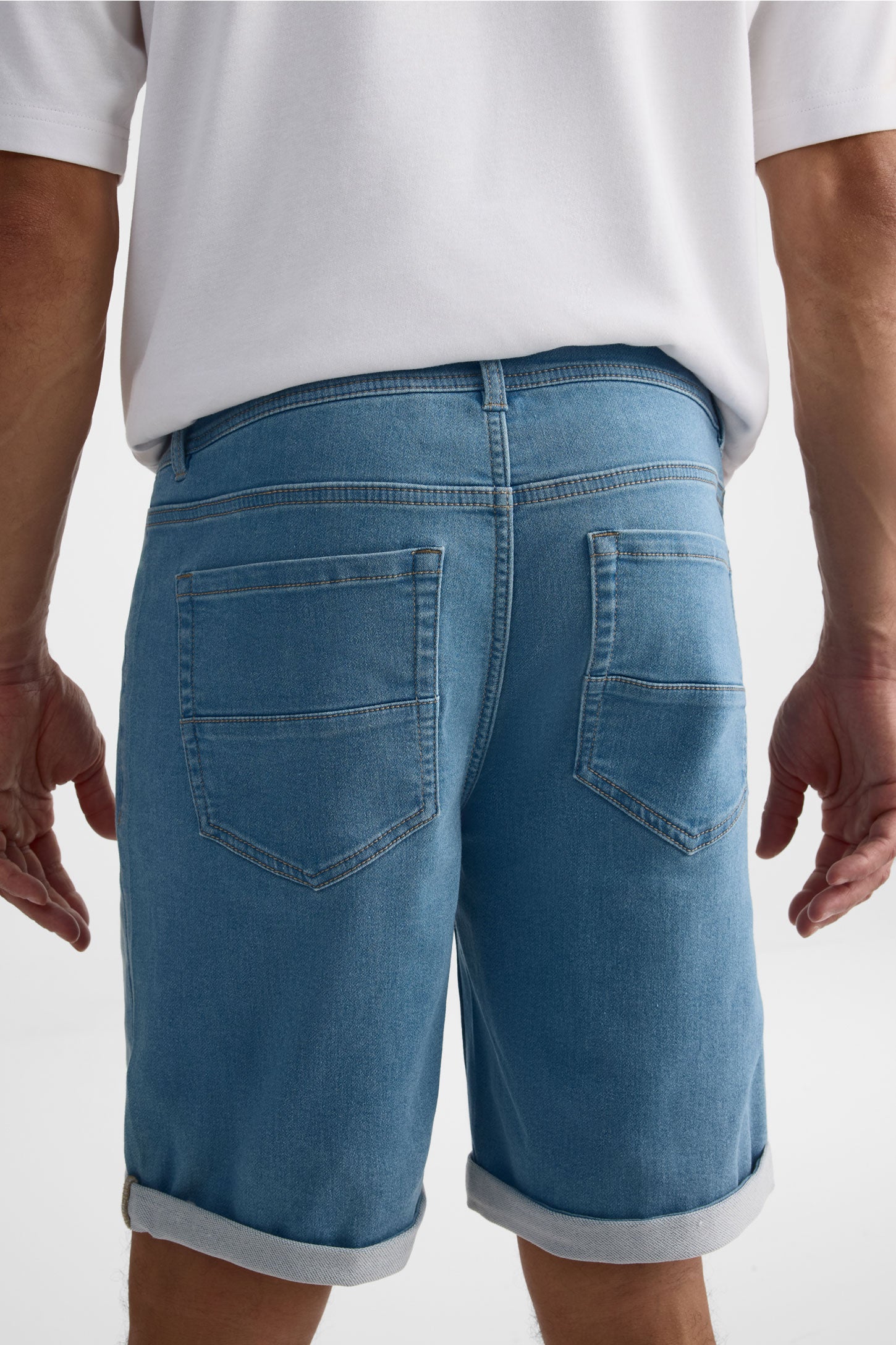 Short denim 5 poches coupe régulière - Homme && DENIM PALE