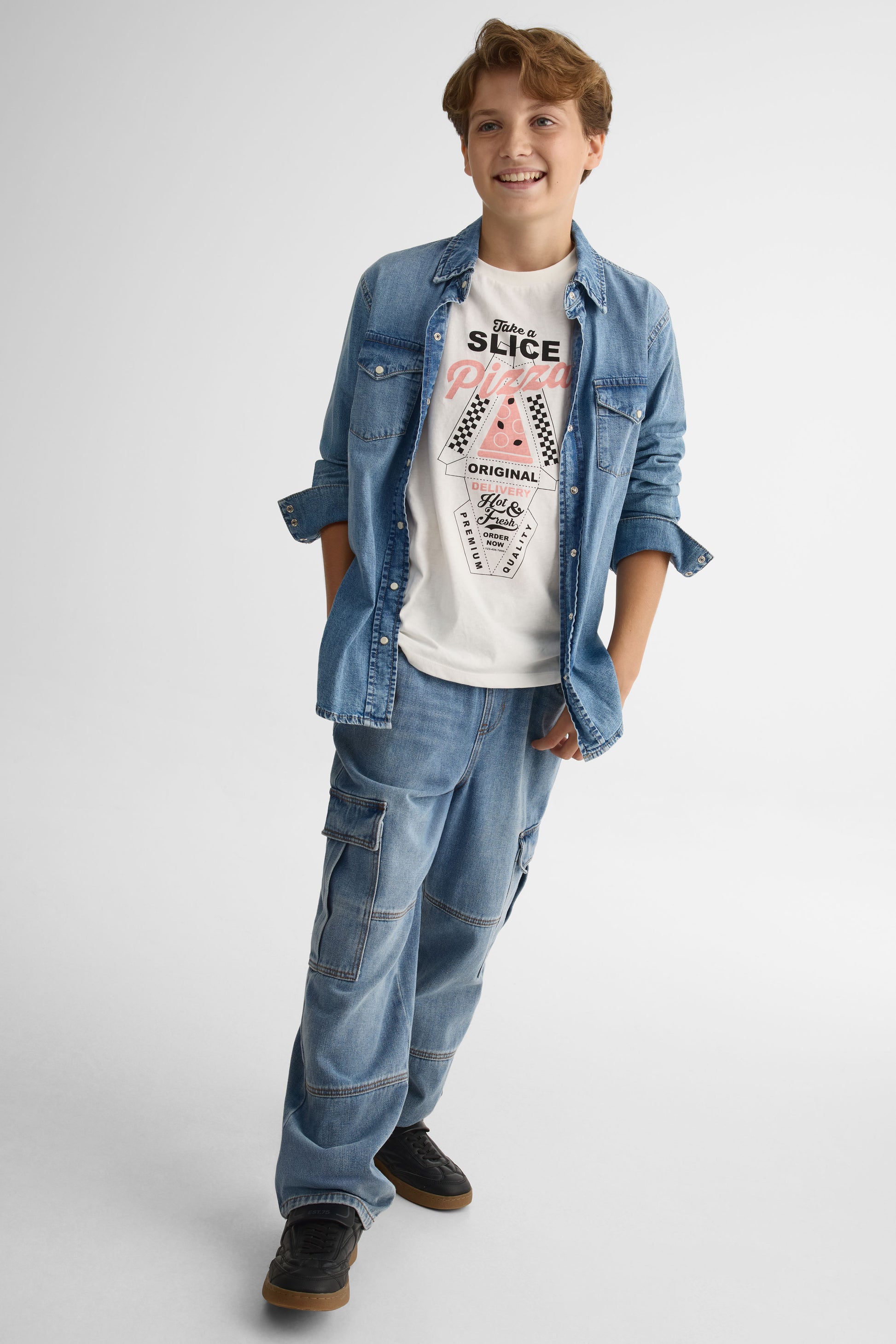 Chandail m/courtes uni imprimé – Ado garçon 2/25$ && BLANC