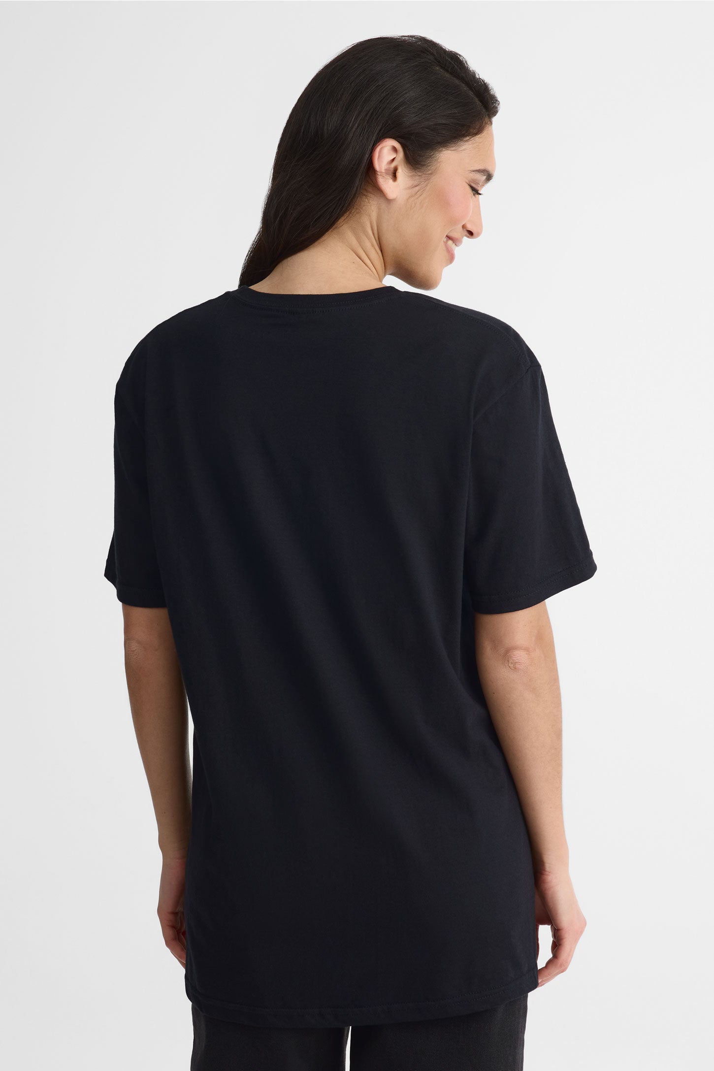 Chandail M/courtes col rond – Femme Wednesday && NOIR
