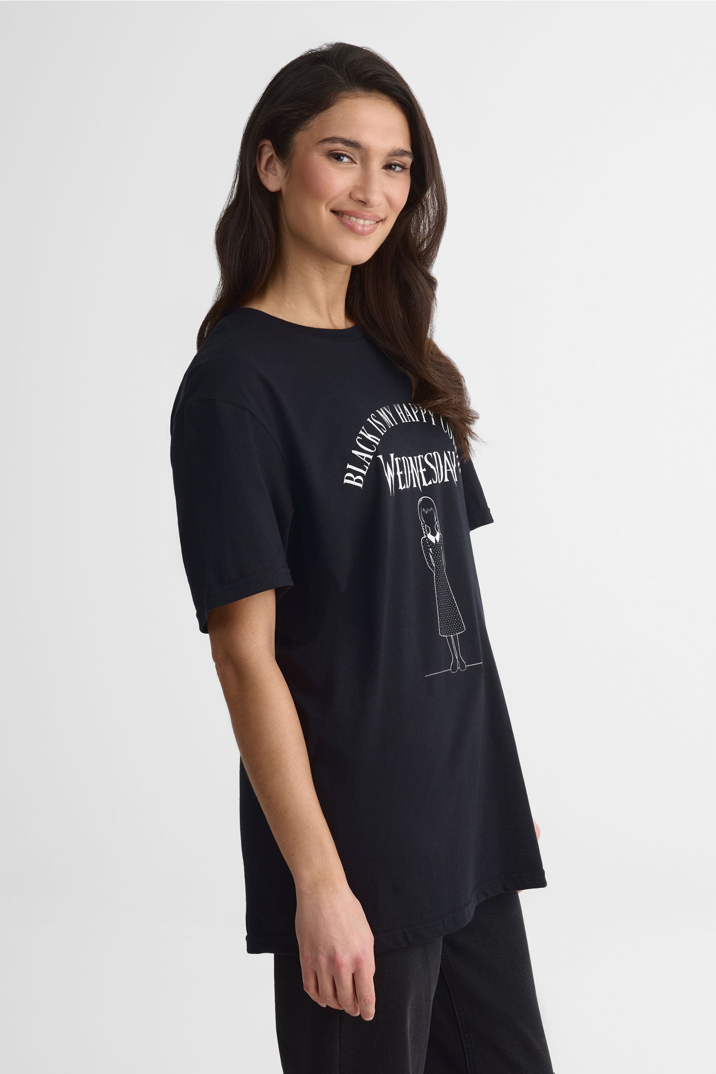 Chandail M/courtes col rond – Femme Wednesday && NOIR