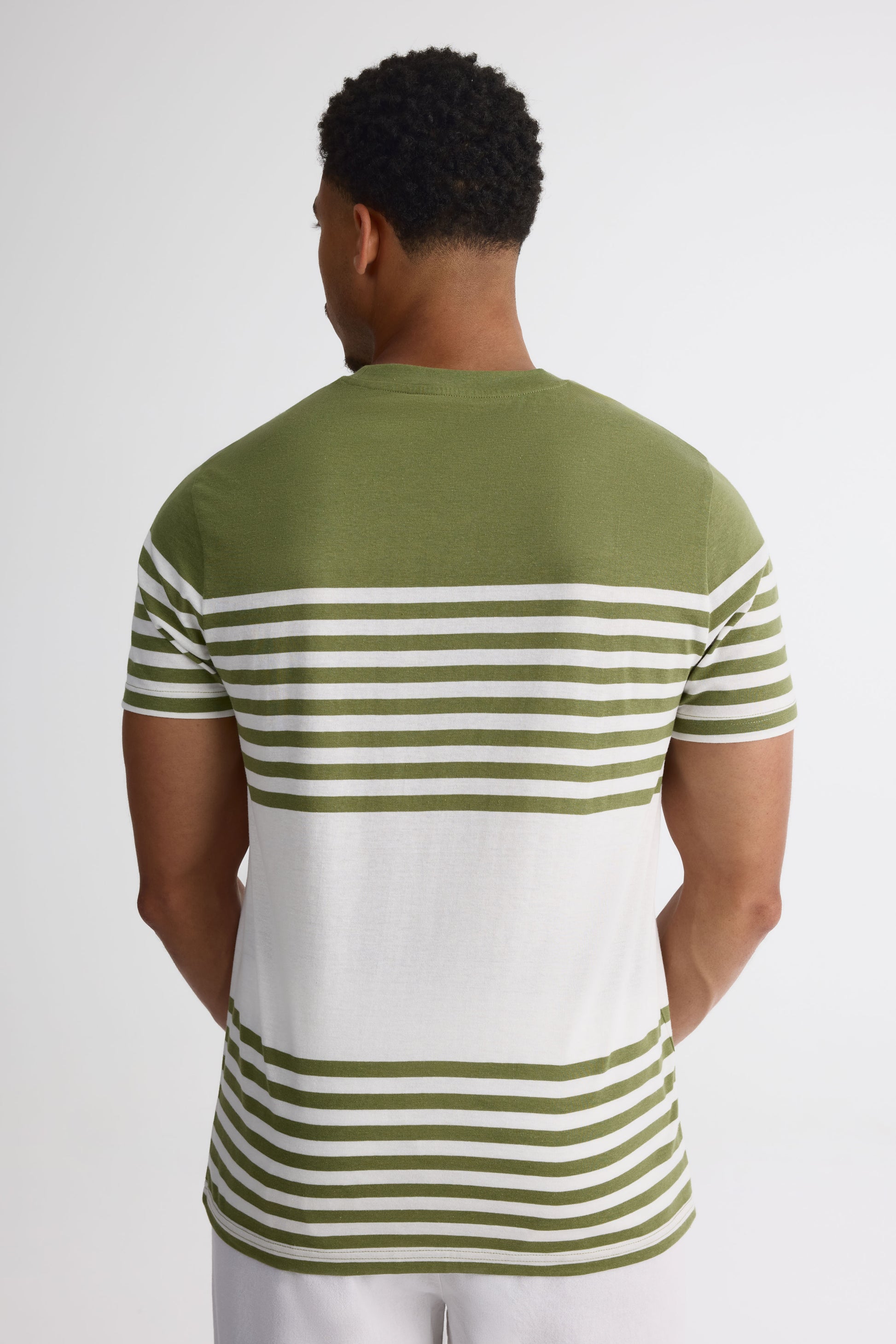Chandail à manches courtes col rond – Homme && VERT/MULTI
