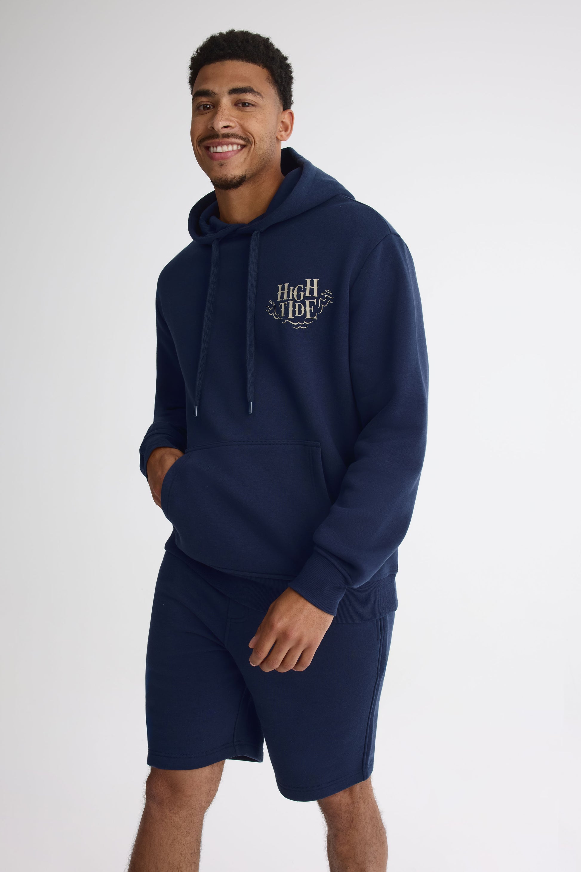Chandail ouaté à capuchon – Homme && MARIN