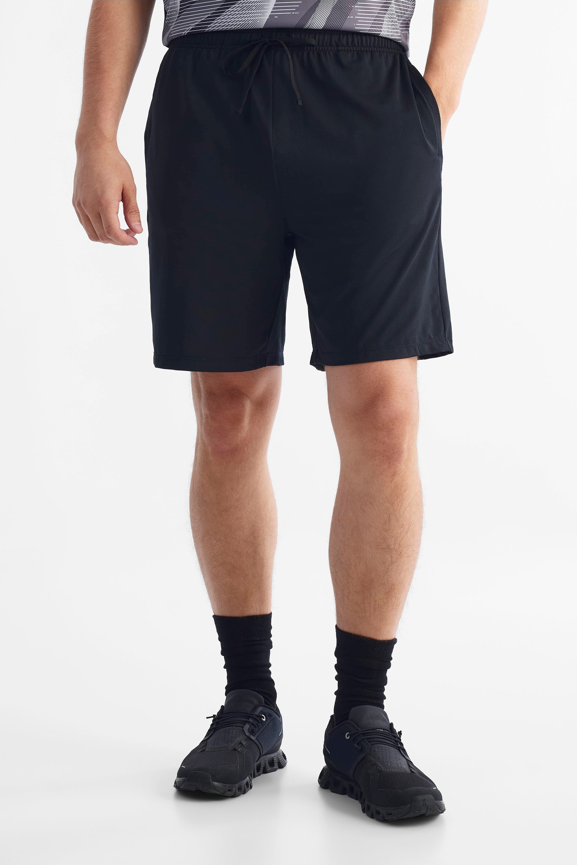 Short sport à cordon ajustable - Homme && JET BLACK