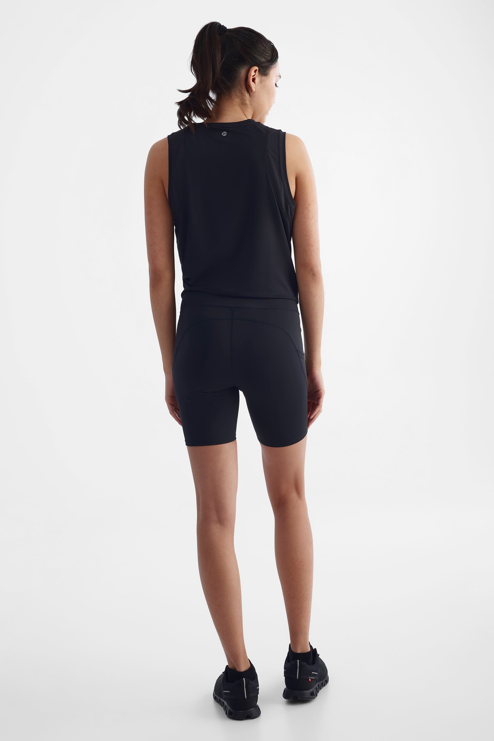 Short sport taille élastique - Femme && NOIR
