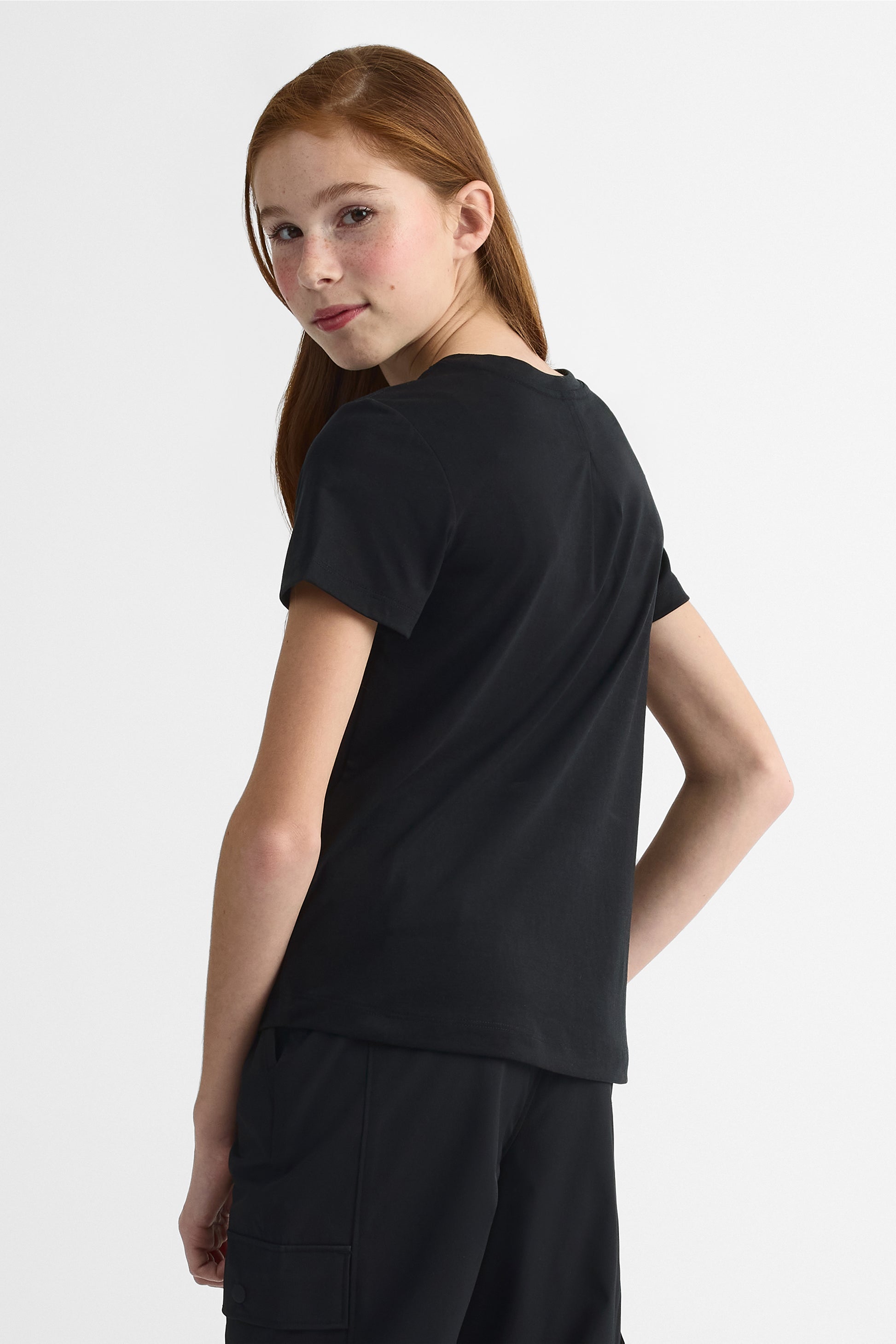 Chandail M/courtes col rond – Ado fille && NOIR