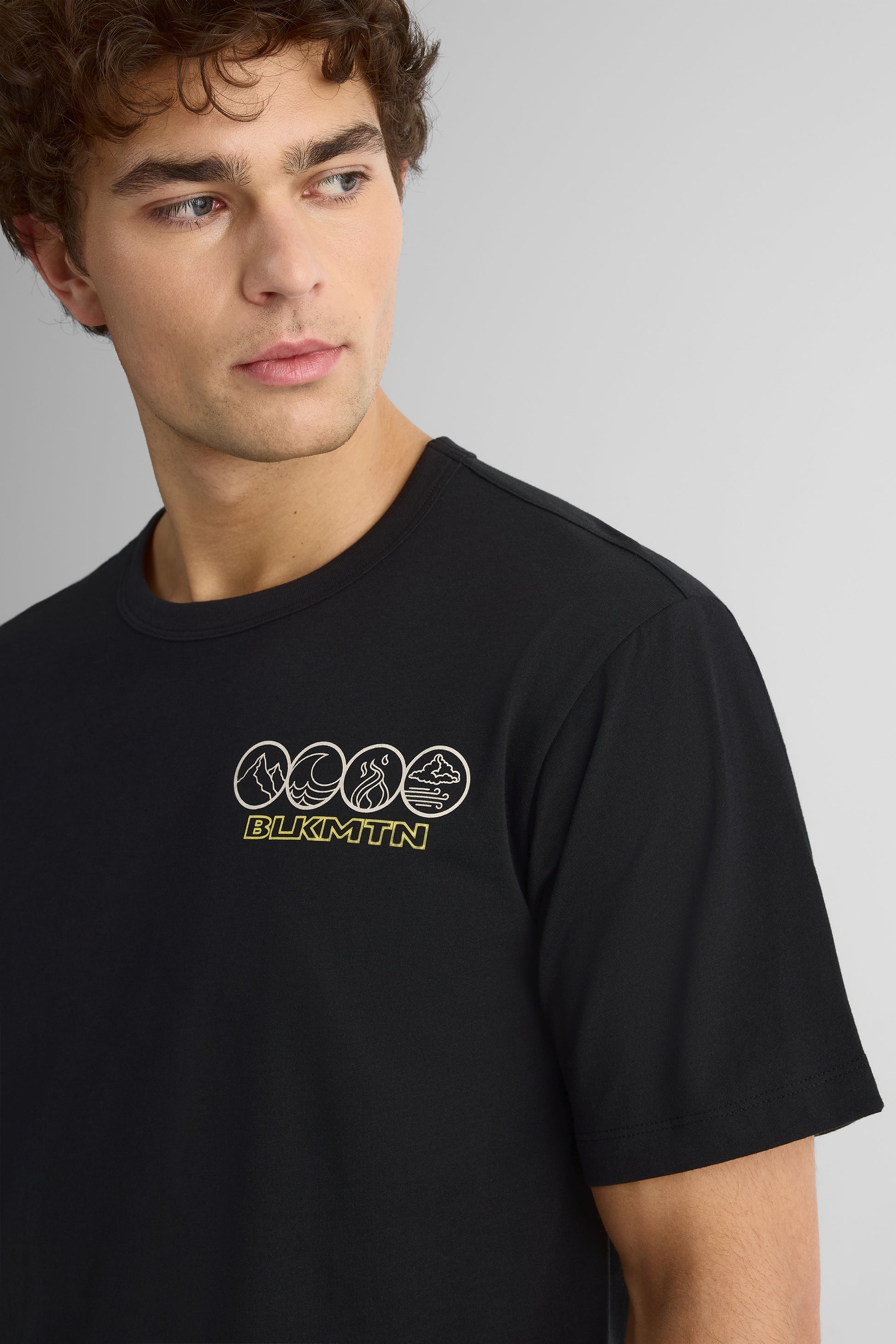 Chandail M/courtes boxy en coton bio - Homme && NOIR