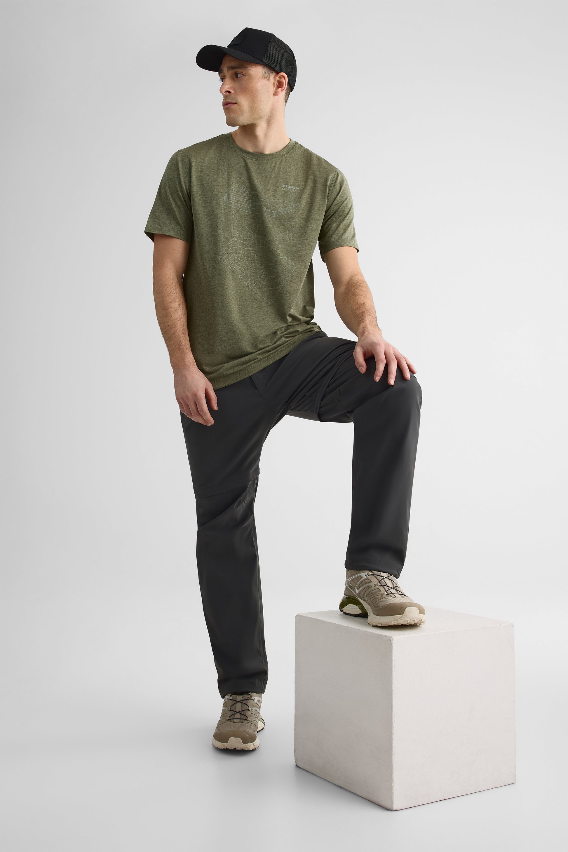 Chandail M/courtes uni avec imprimé graphique - Homme && VERT MIXTE