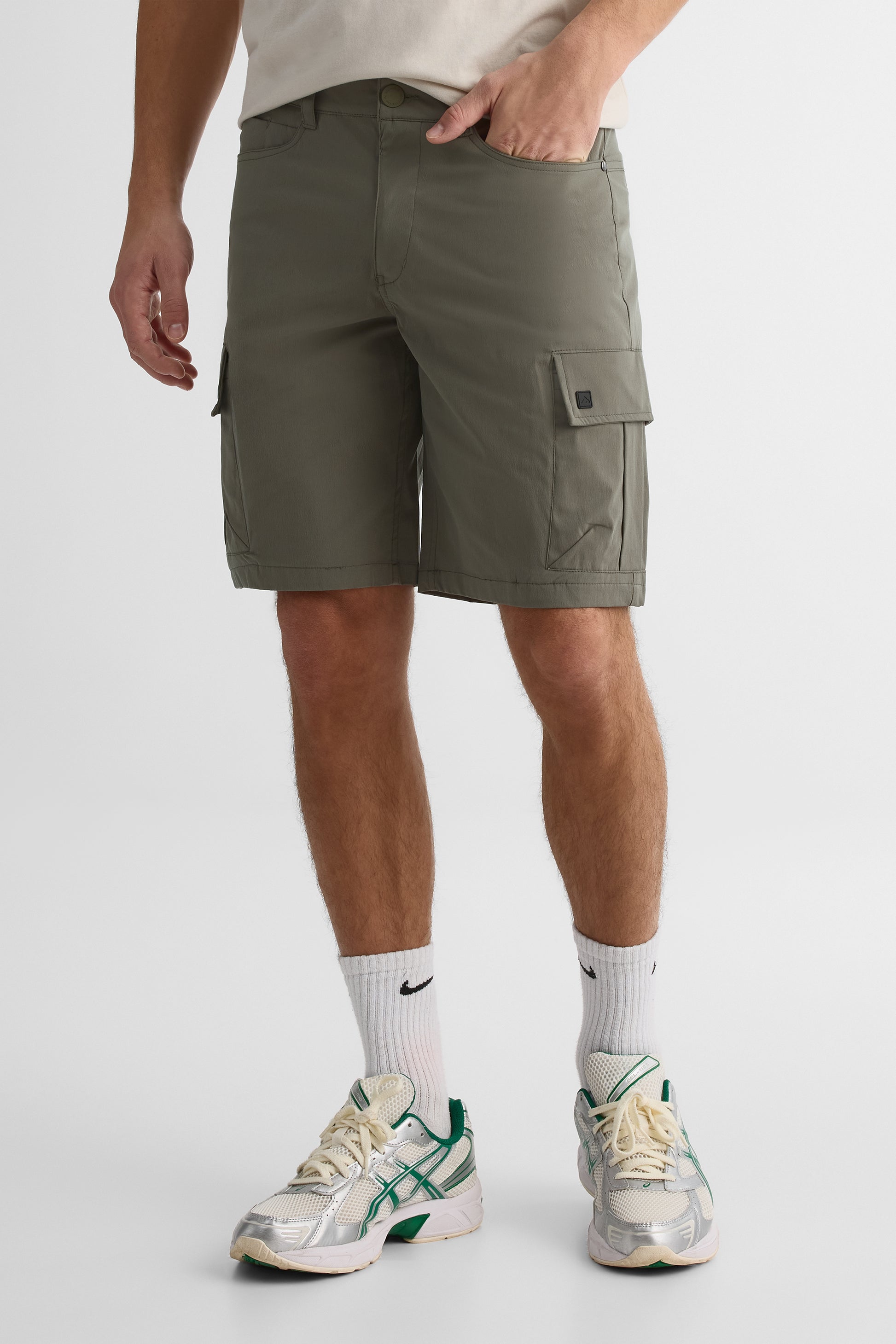 Short cargo stretch avec poches – Homme && KAKI