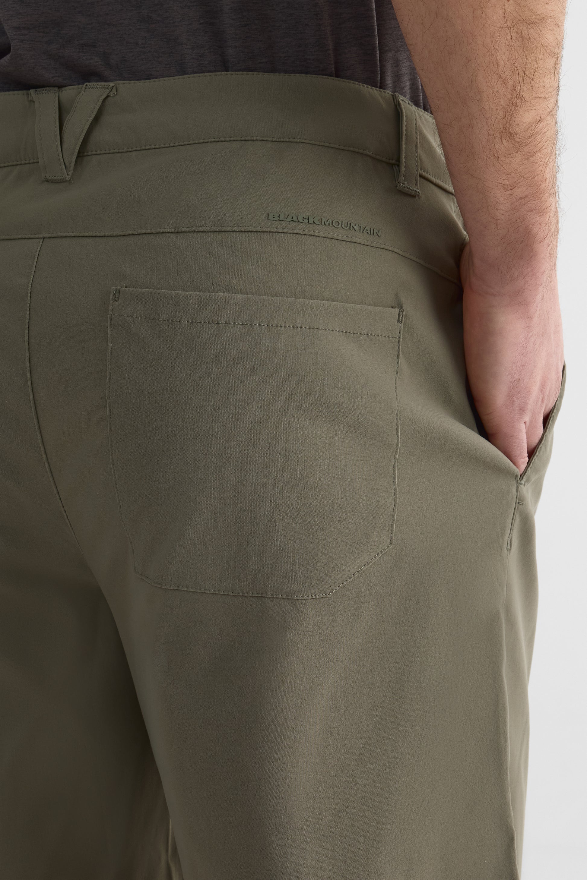 Short homme avec passant pour ceinture - Uni && KAKI