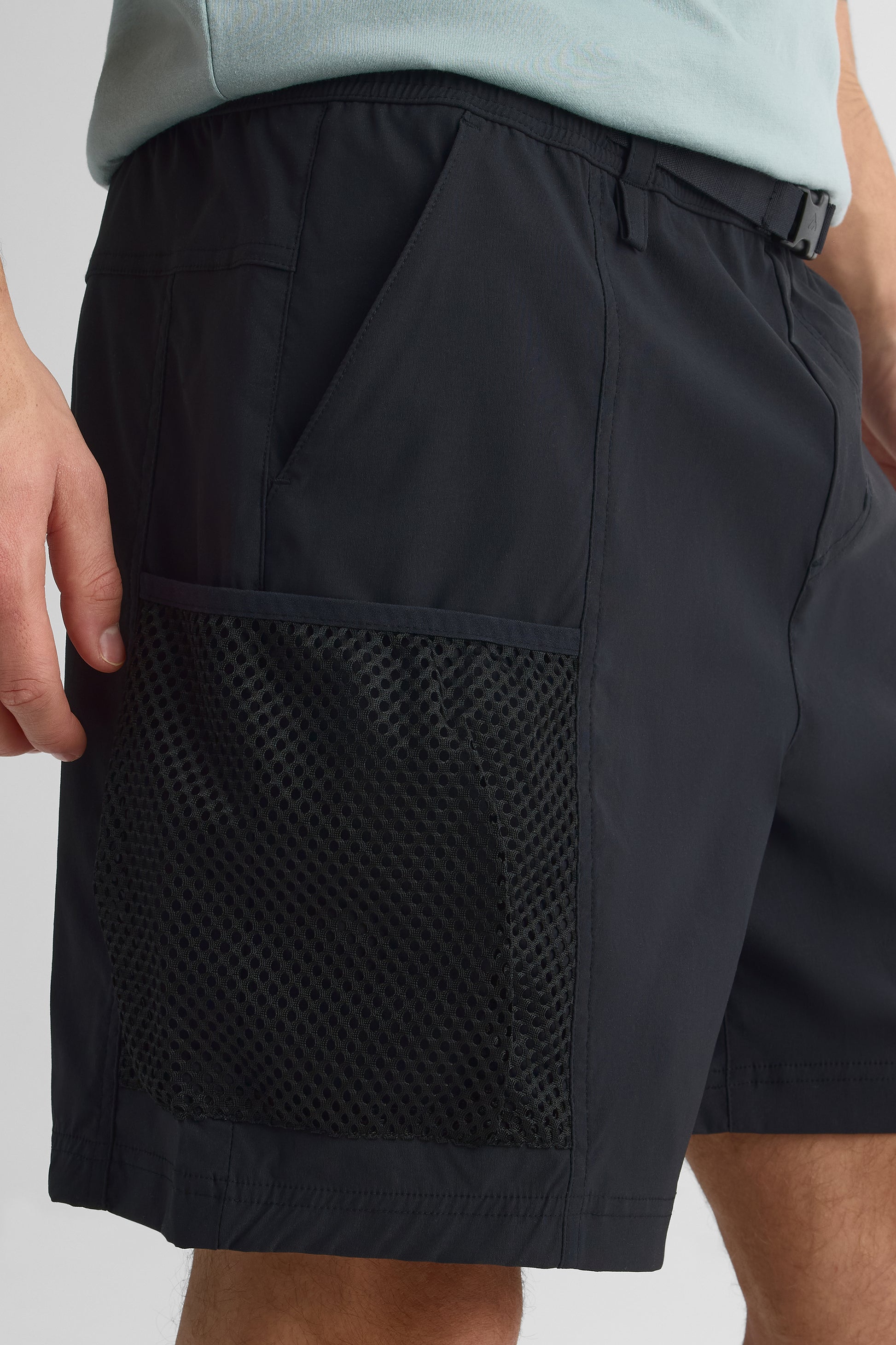 Short cargo ajusté en Drytech - Homme && NOIR