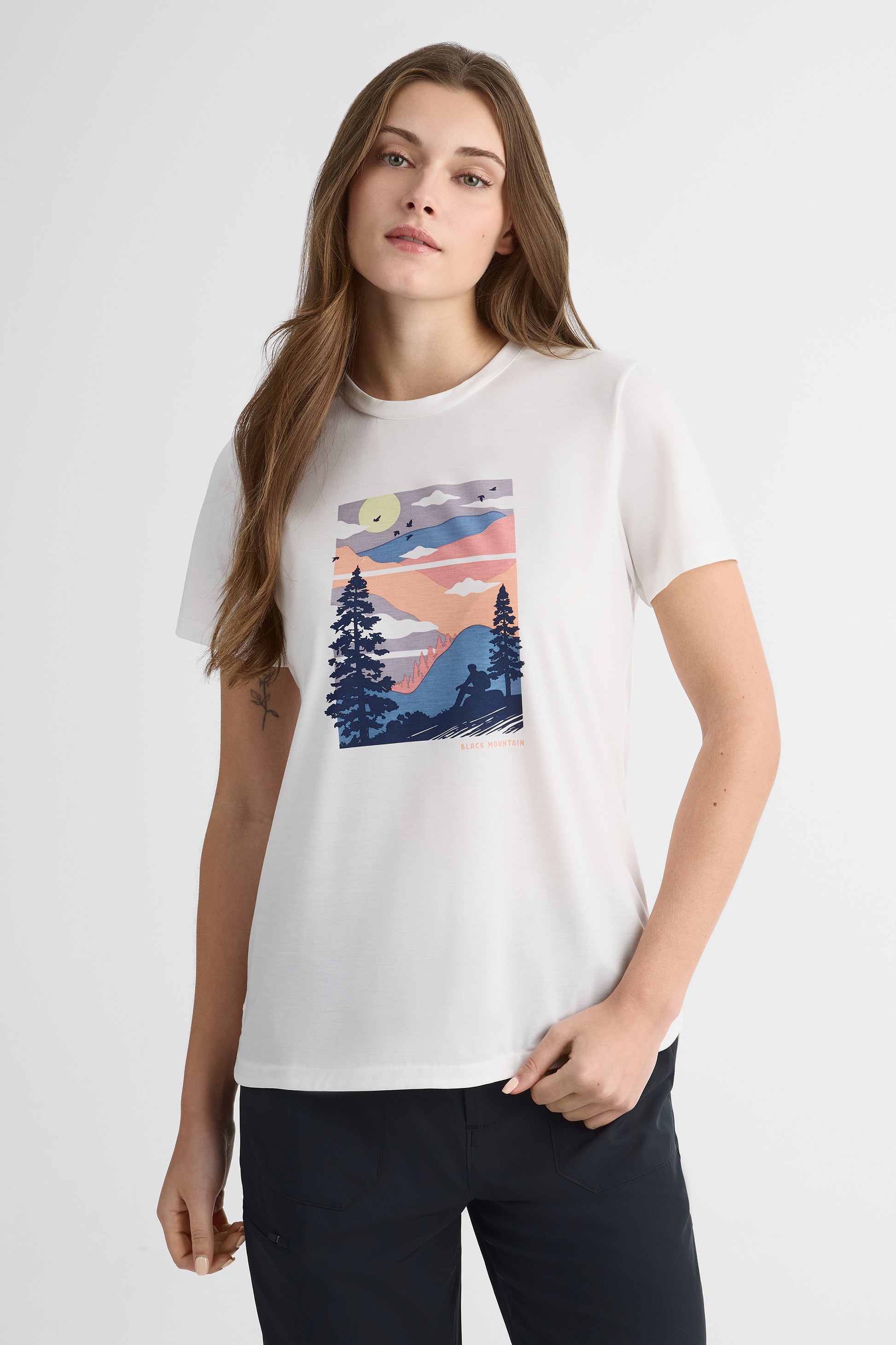 Chandail M/courtes semi-ajusté avec graphique - Femme && BLANC
