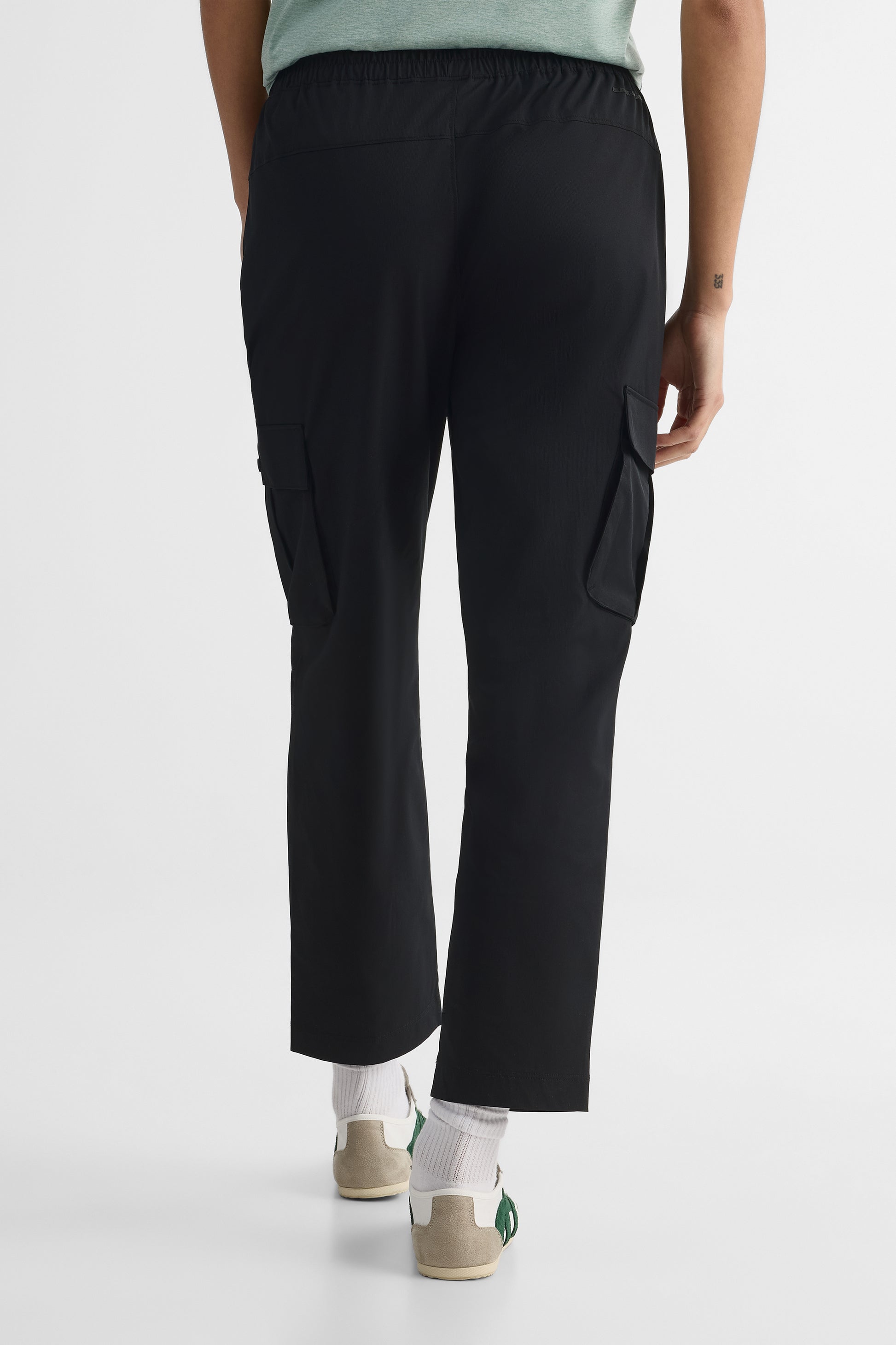 Pantalon cargo 7/8 élastique – Femme && NOIR