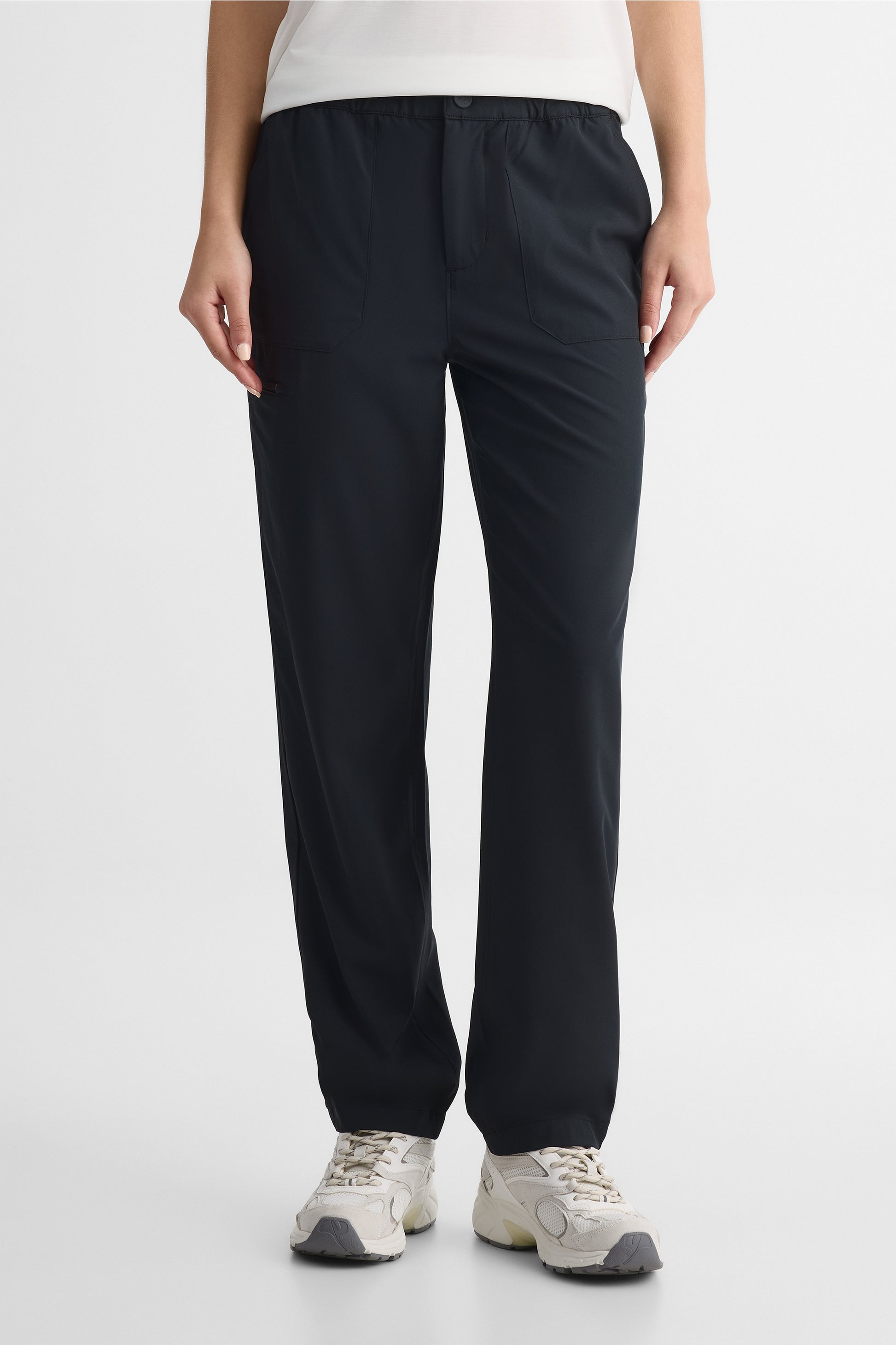 Pantalon jogger techno poplin – Femme && NOIR