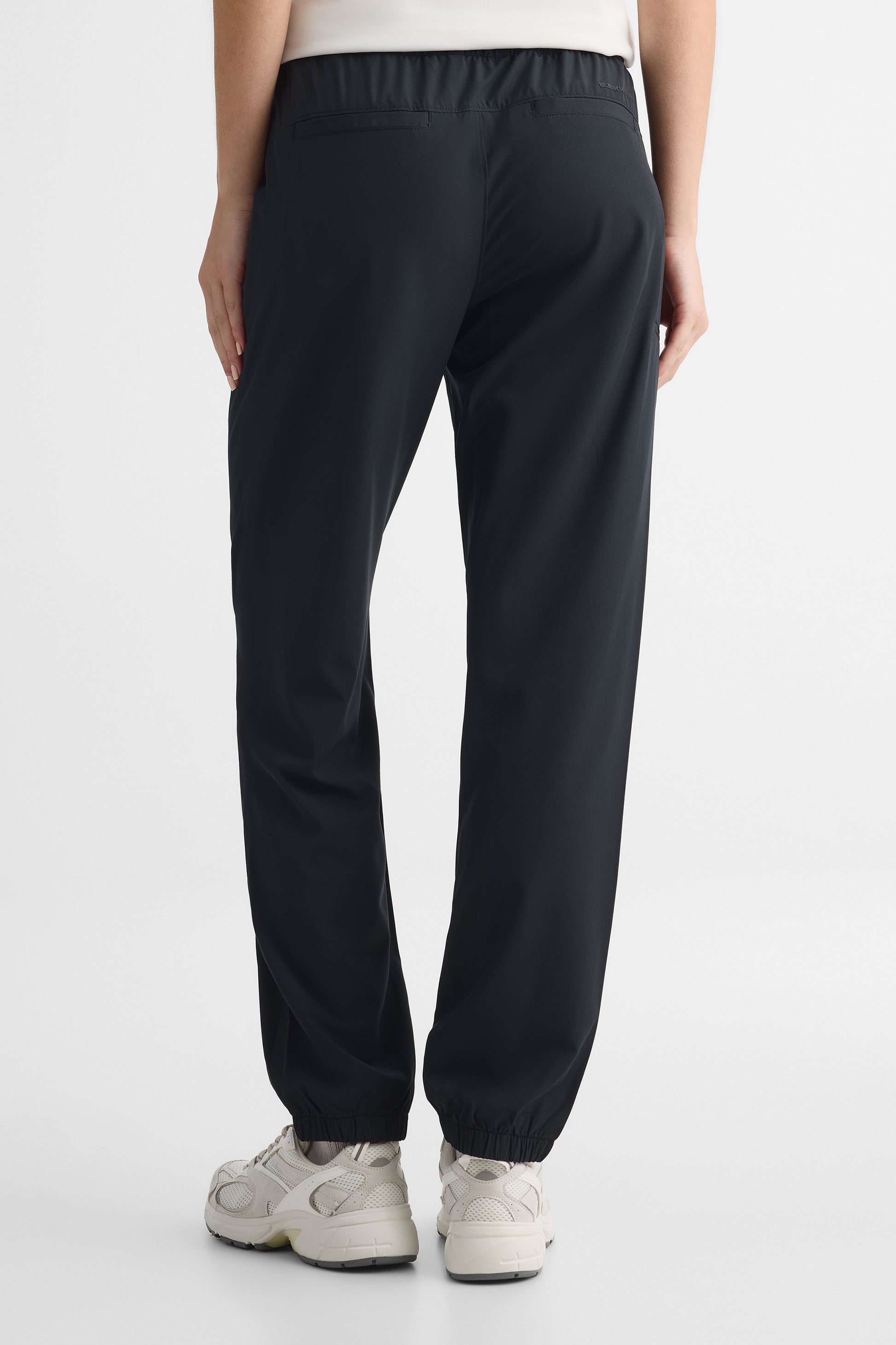 Pantalon jogger techno poplin – Femme && NOIR