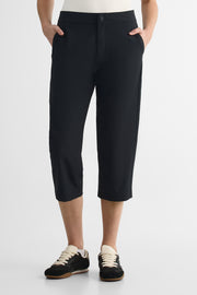 Pantalon capri uni avec bouton pression – Femme && NOIR