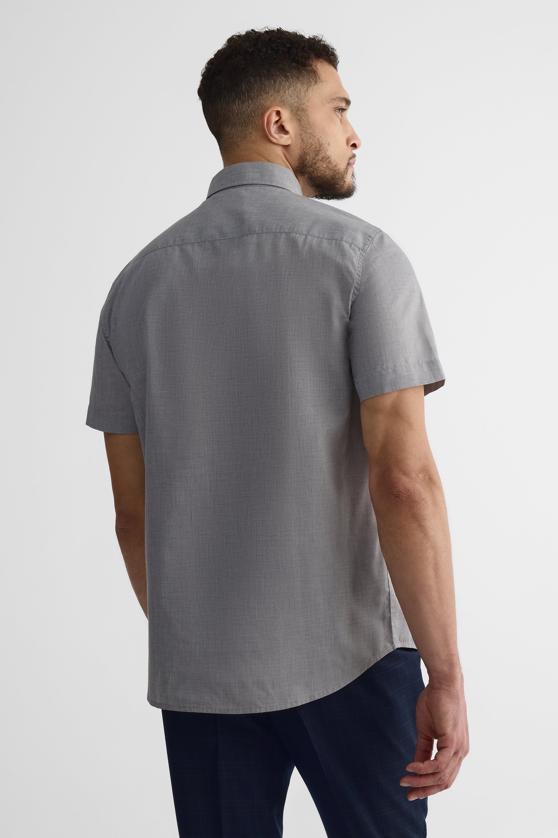 Chemise M/courtes coupe régulière en microfibre - Homme && GRIS MIXTE
