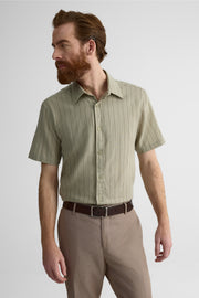 Chemise m/courtes en chambray – Homme && KAKI/MULTI