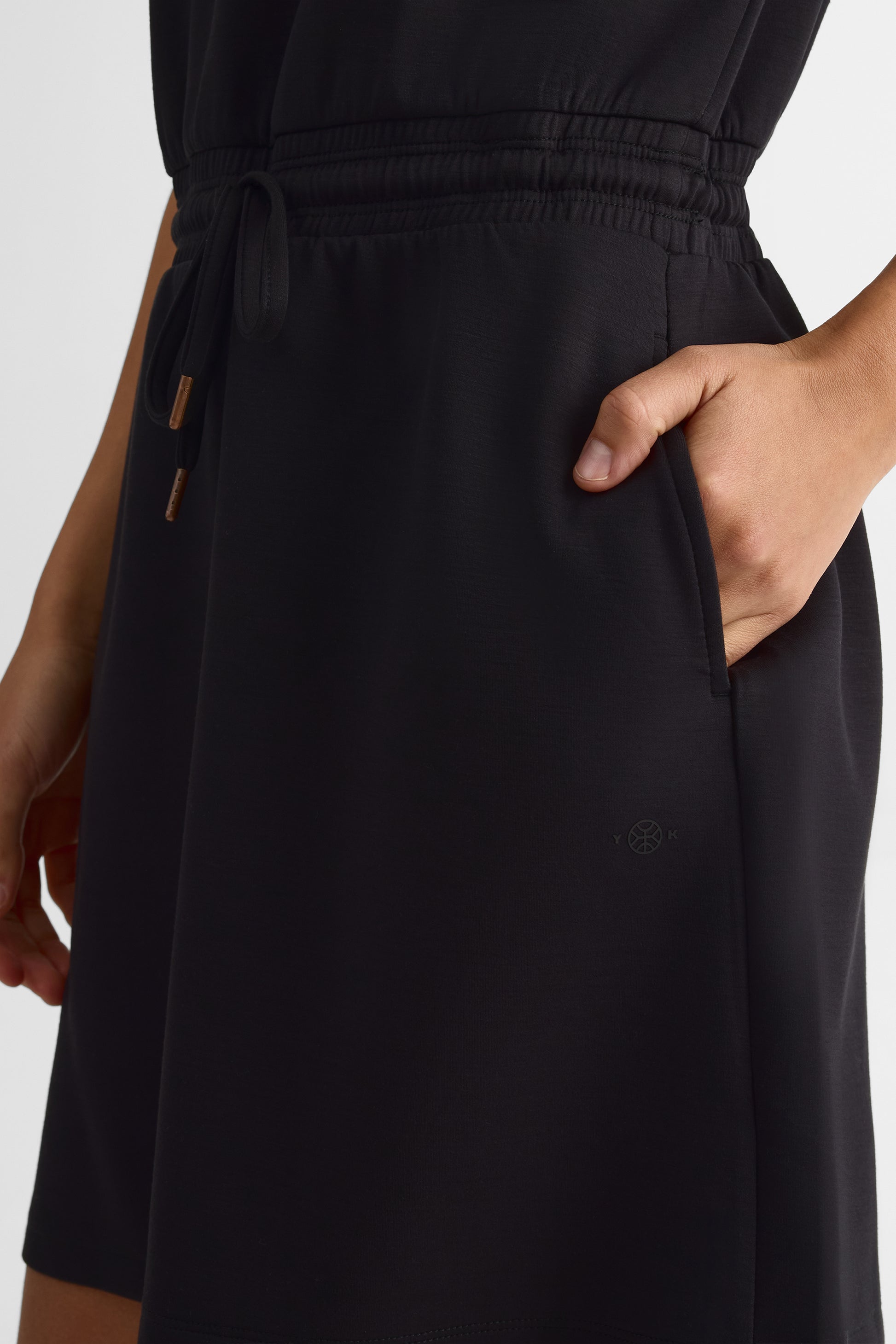 Robe M/courtes - Femme && NOIR