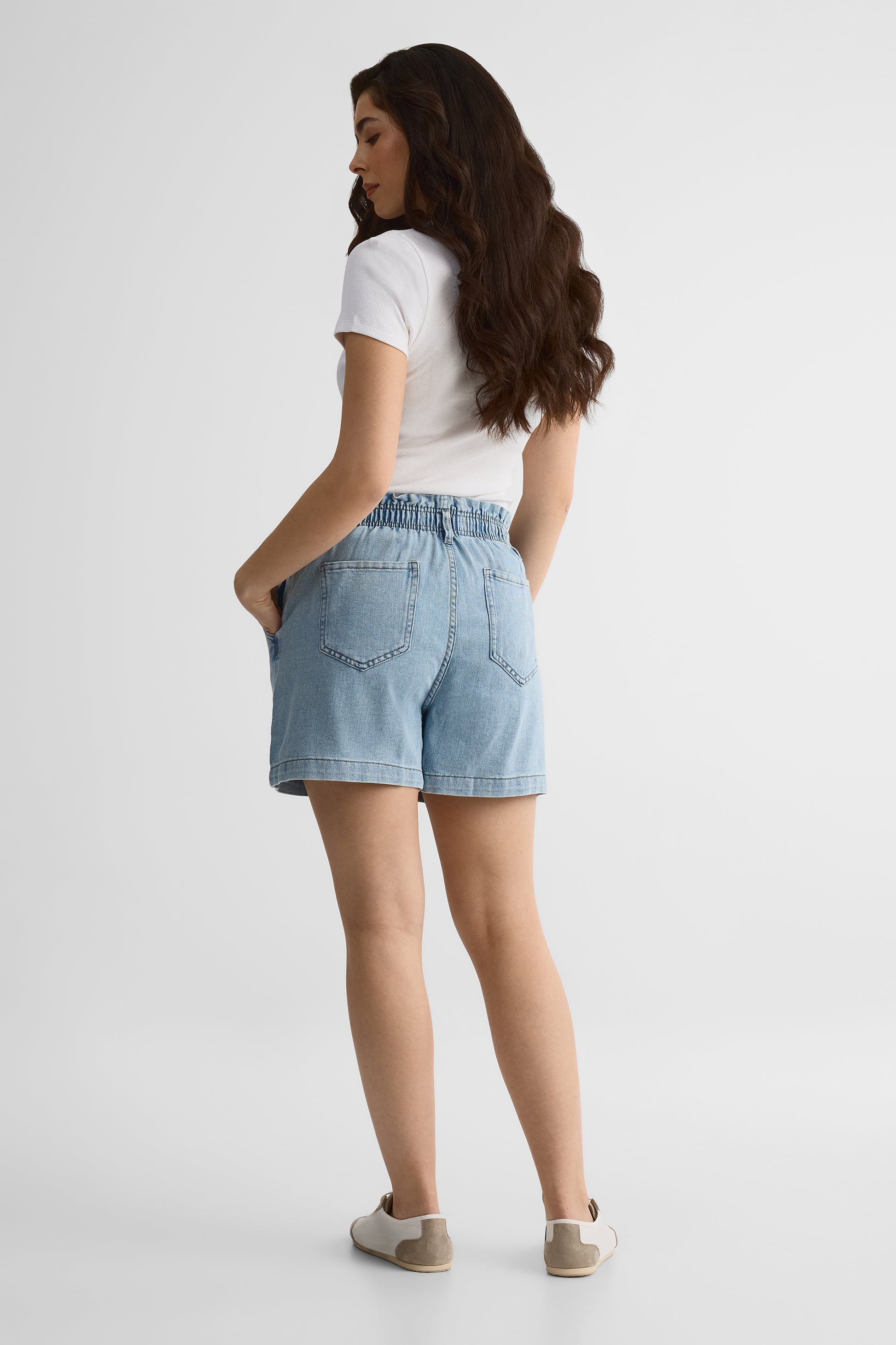Robe en denim A-line à boutons – Femme && DENIM PALE