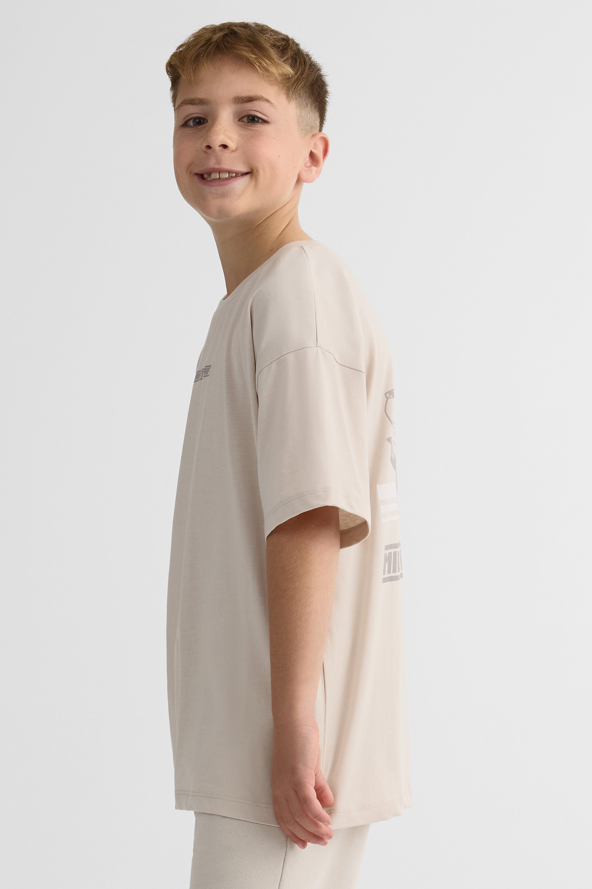Chandail m/courtes oversize uni – Ado garçon 2/25$ && BEIGE