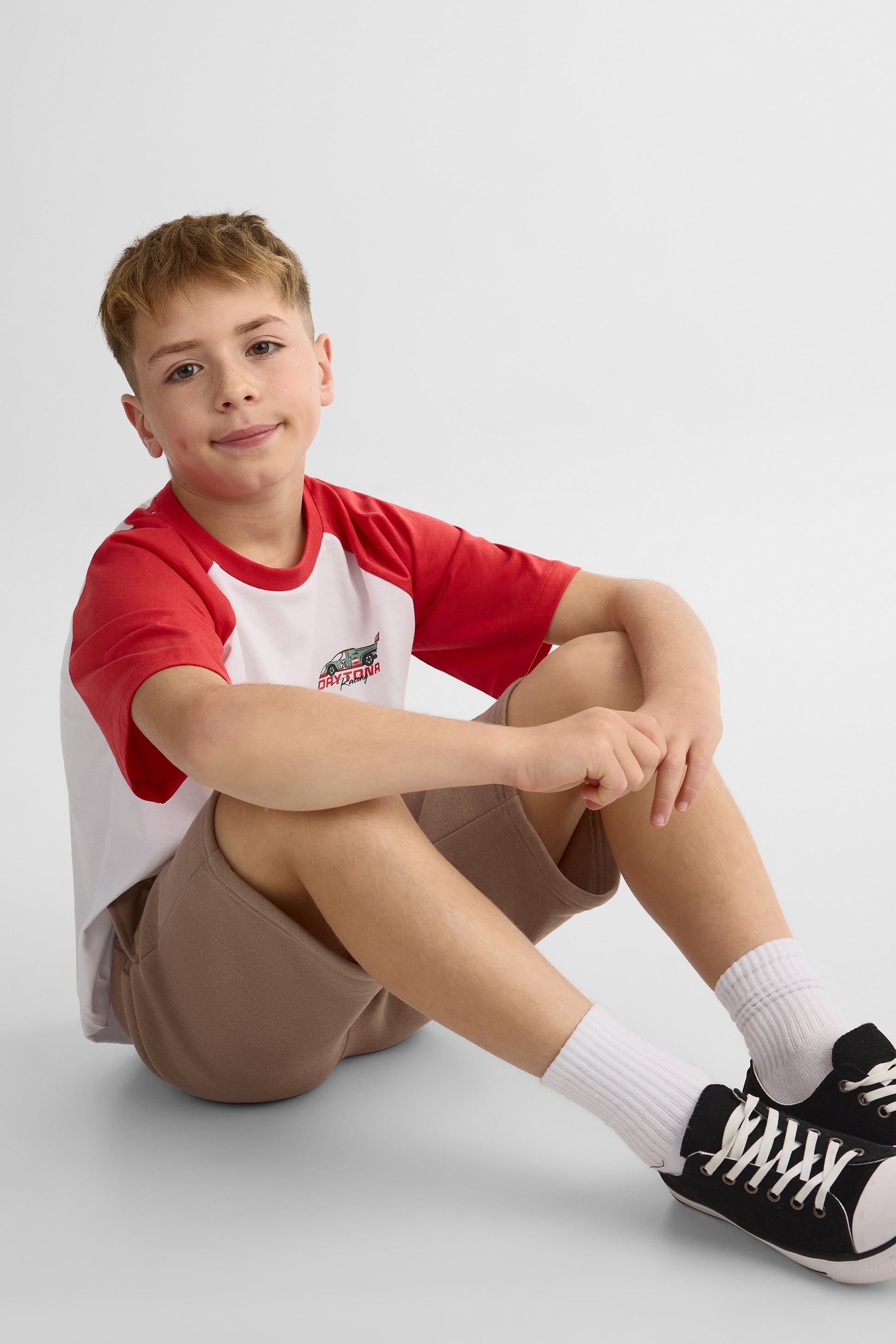 Chandail Raglan M/courtes col rond - Ado garçon 2/25$ && BLANC