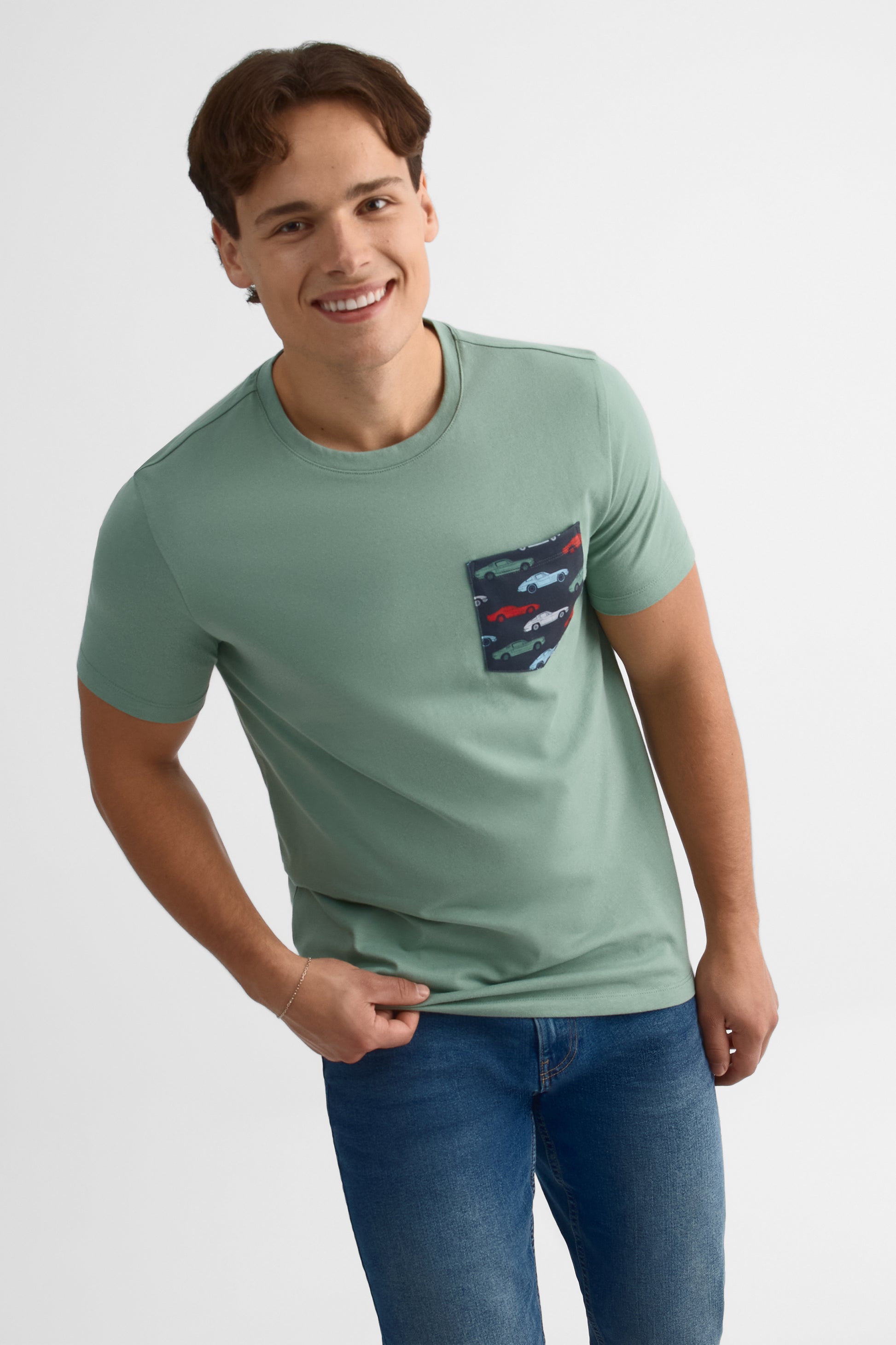 Chandail col rond coupe droite – Femme 2/30$ && VERT
